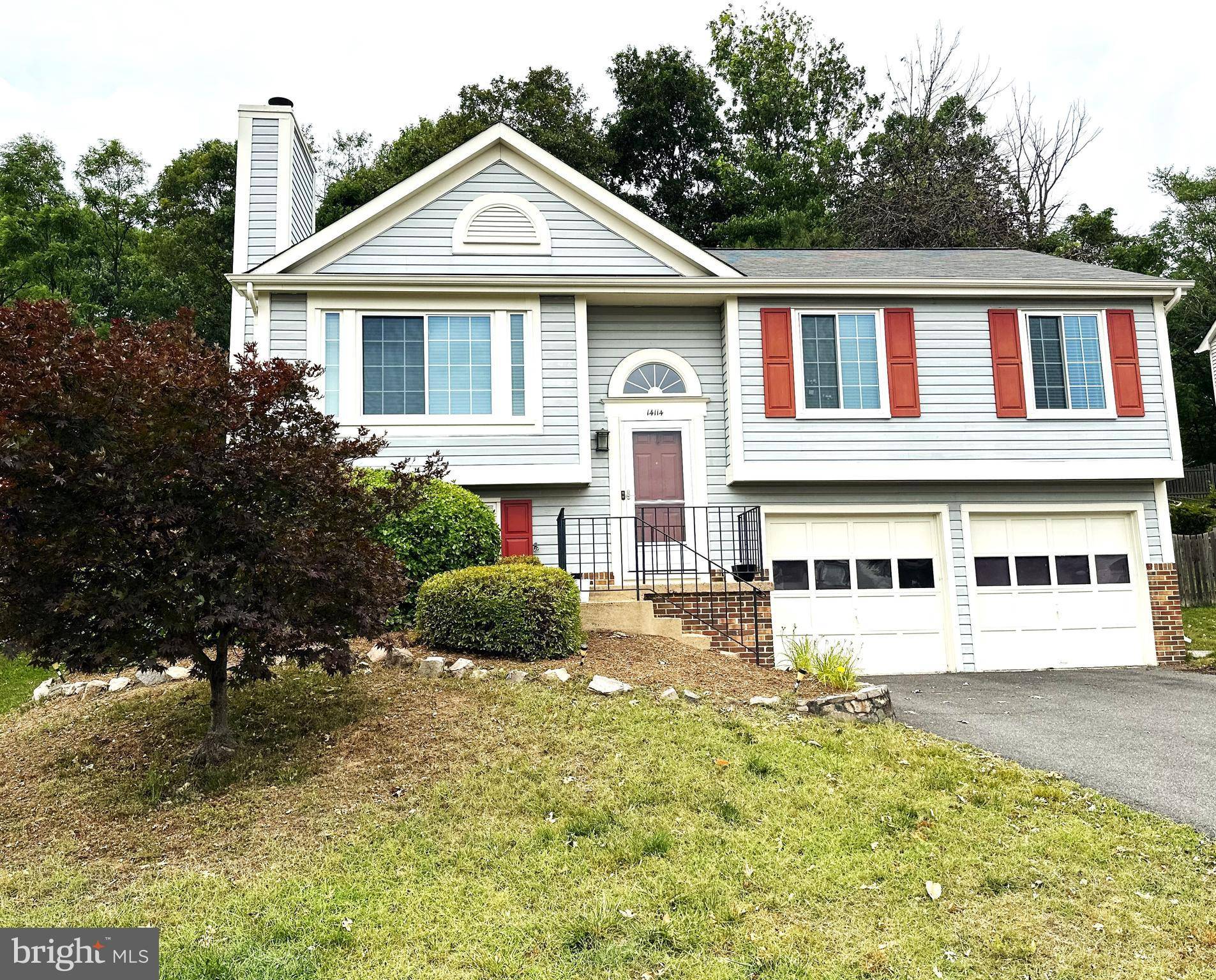 Centreville, VA 20121,14114 WOOD ROCK WAY