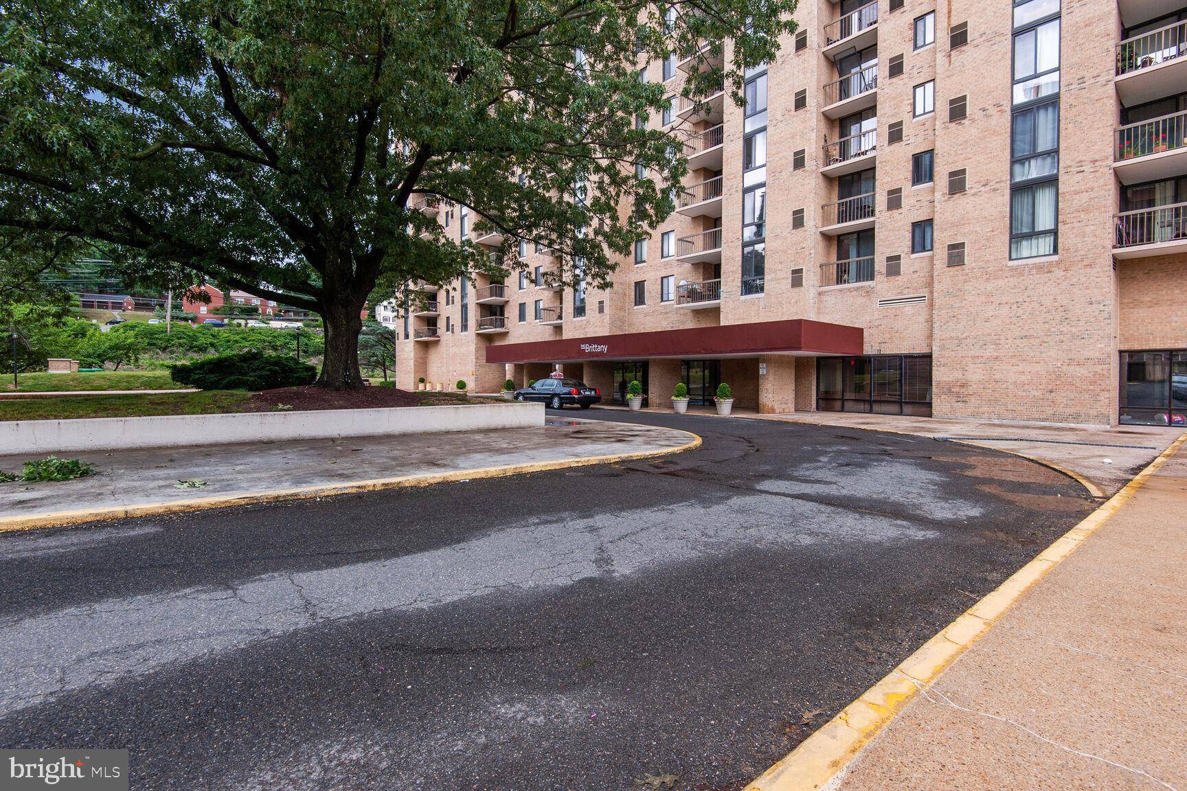 Arlington, VA 22204,4500 S FOUR MILE RUN DR #532