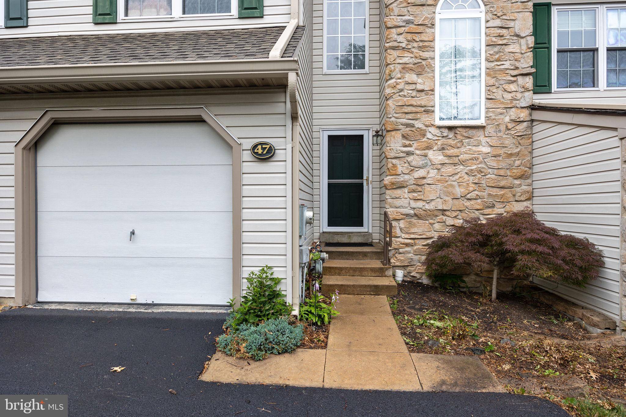 Norristown, PA 19403,47 BRISTOL CT