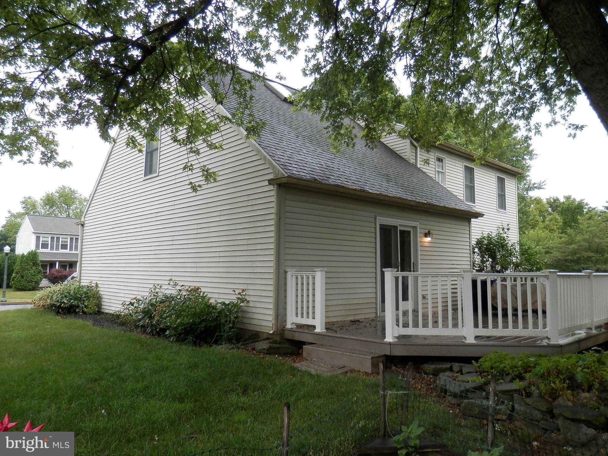 Hummelstown, PA 17036,975 KINGS WAY WEST