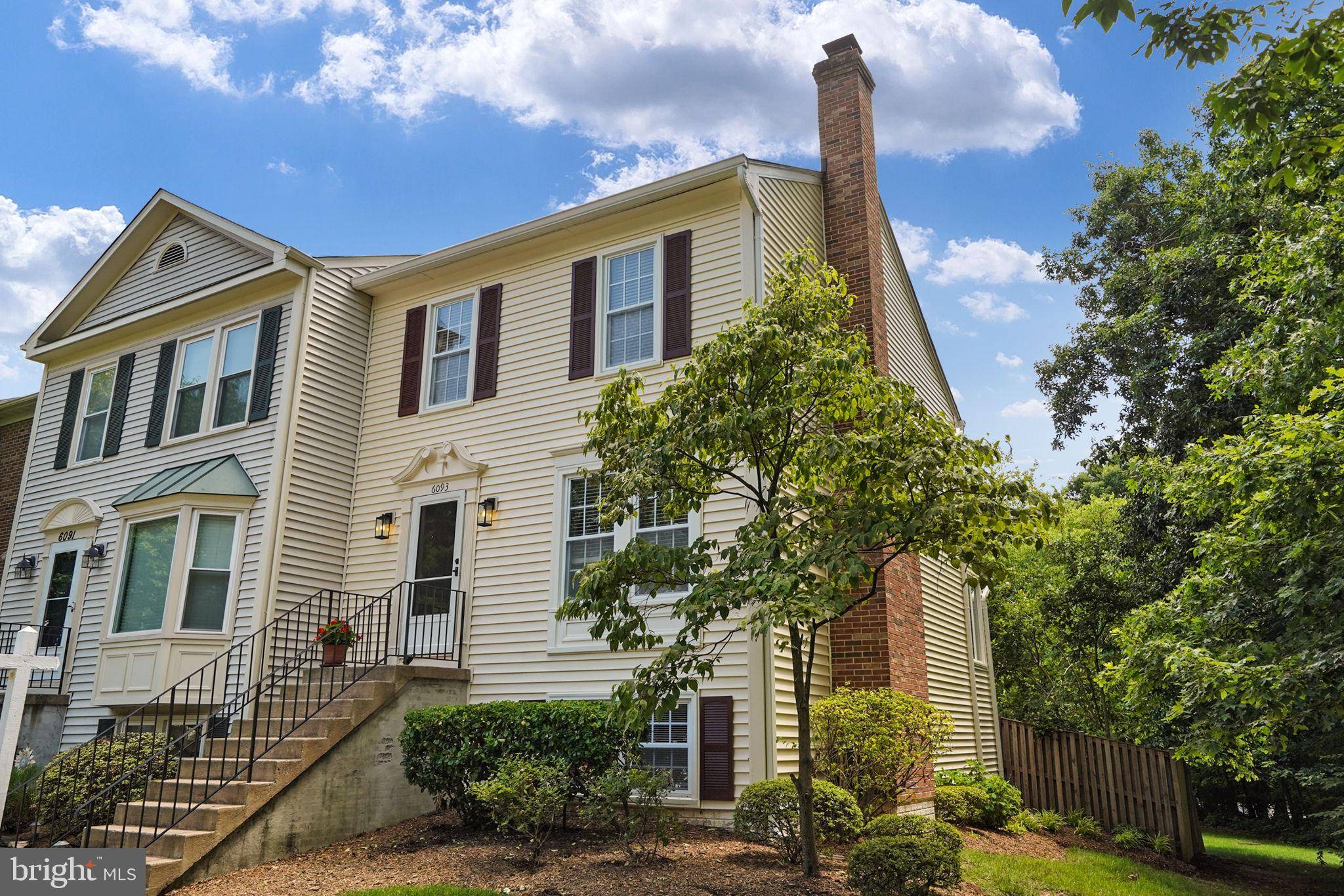 Centreville, VA 20121,6093 CLAY SPUR CT