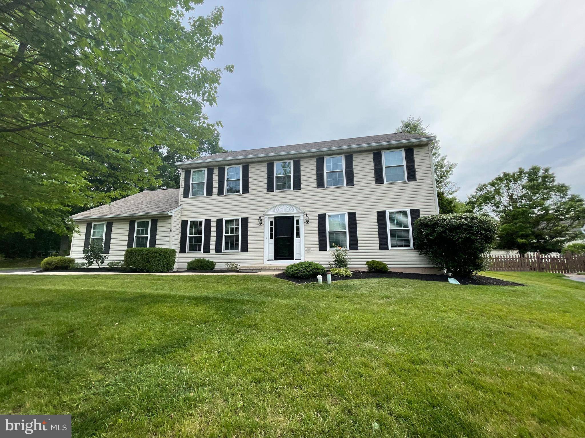 Harleysville, PA 19438,350 CODDINGTON WAY