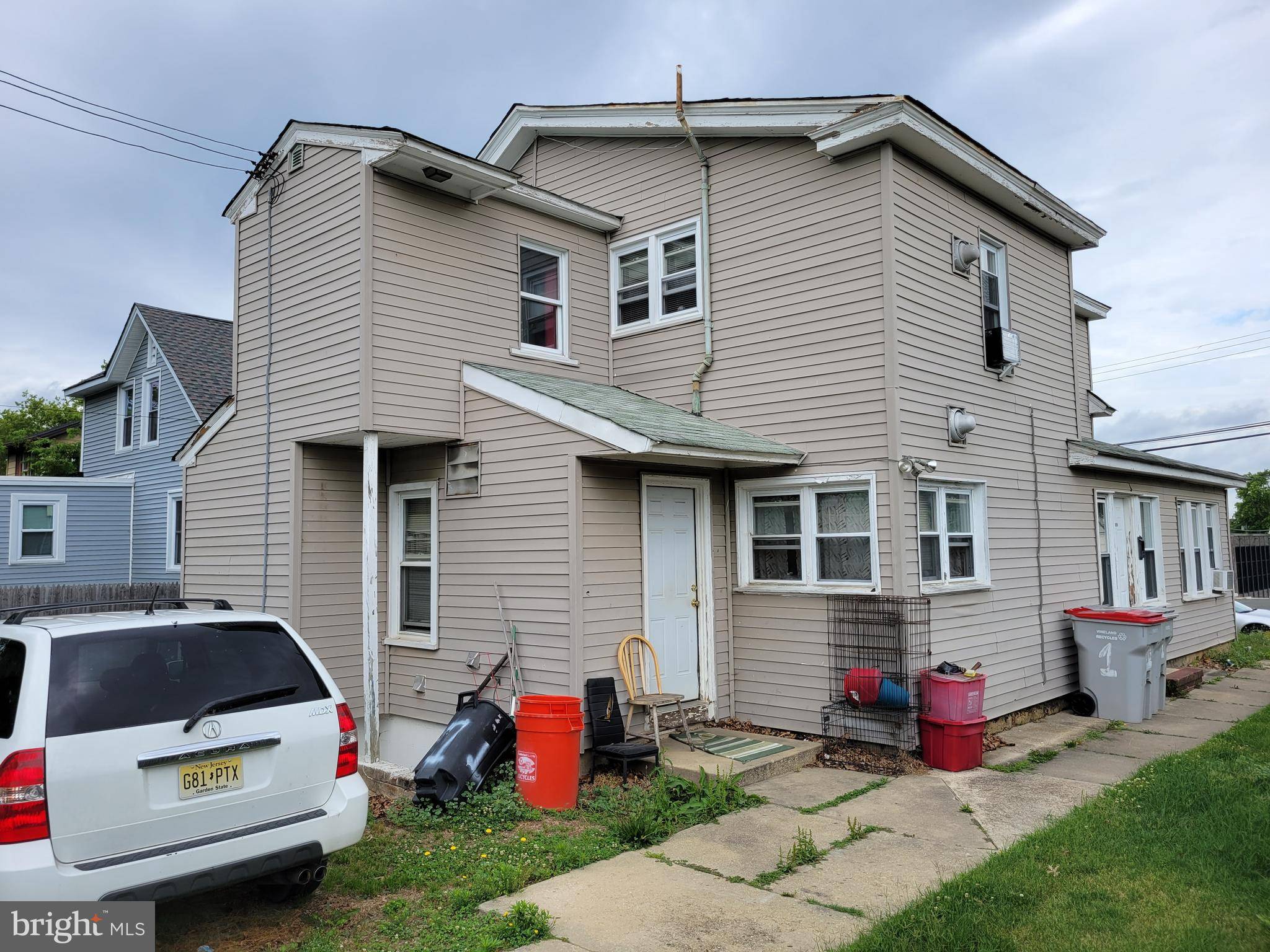 Vineland, NJ 08360,409 W ELMER ST