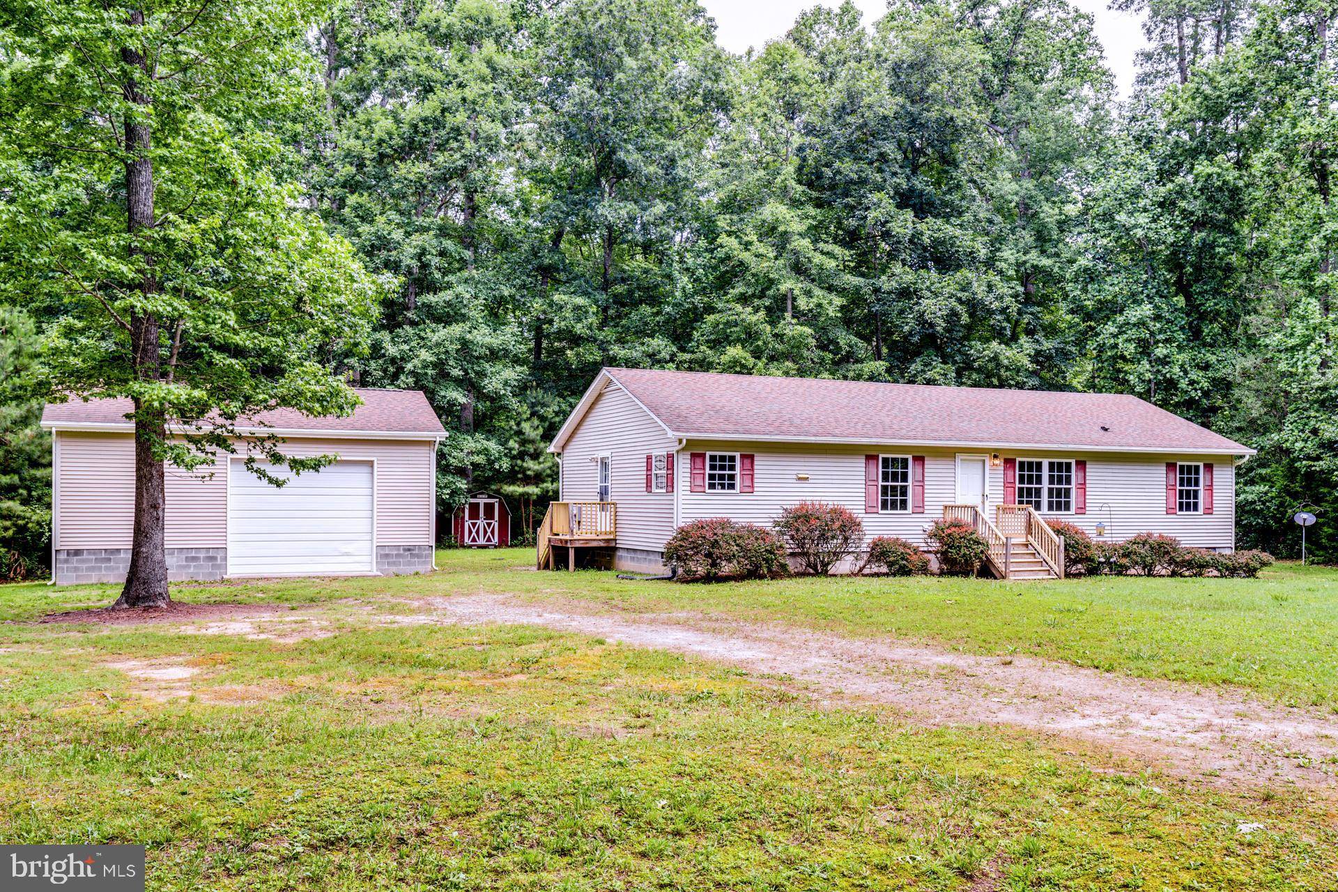 Weems, VA 22576,320 GRAND VILLA DR