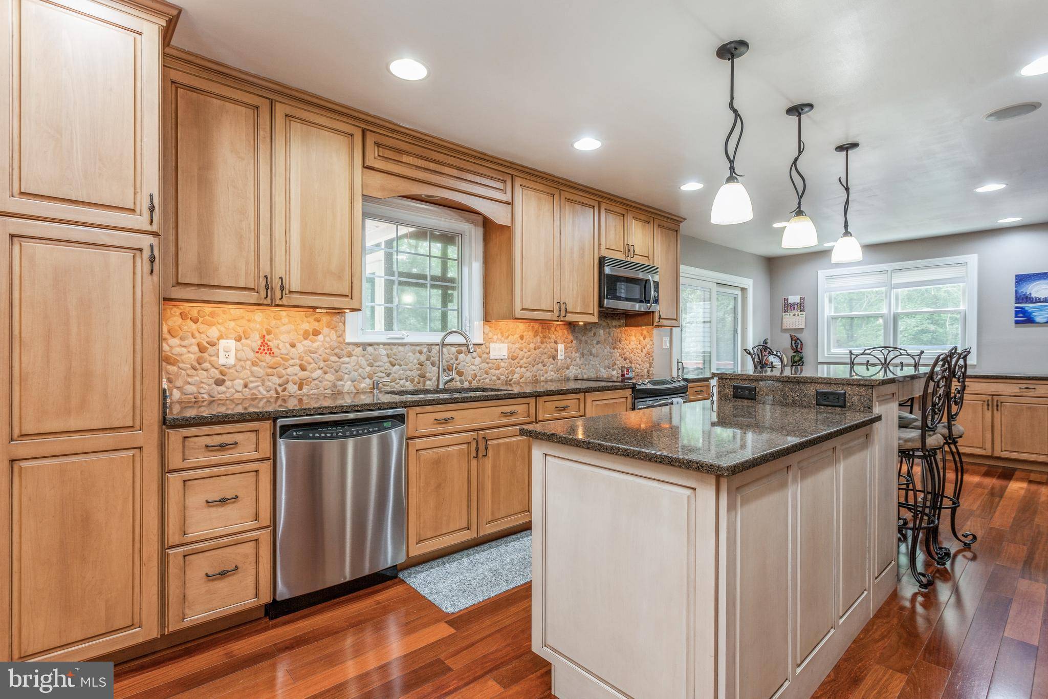 Severna Park, MD 21146,520 STOCKBRIDGE CT