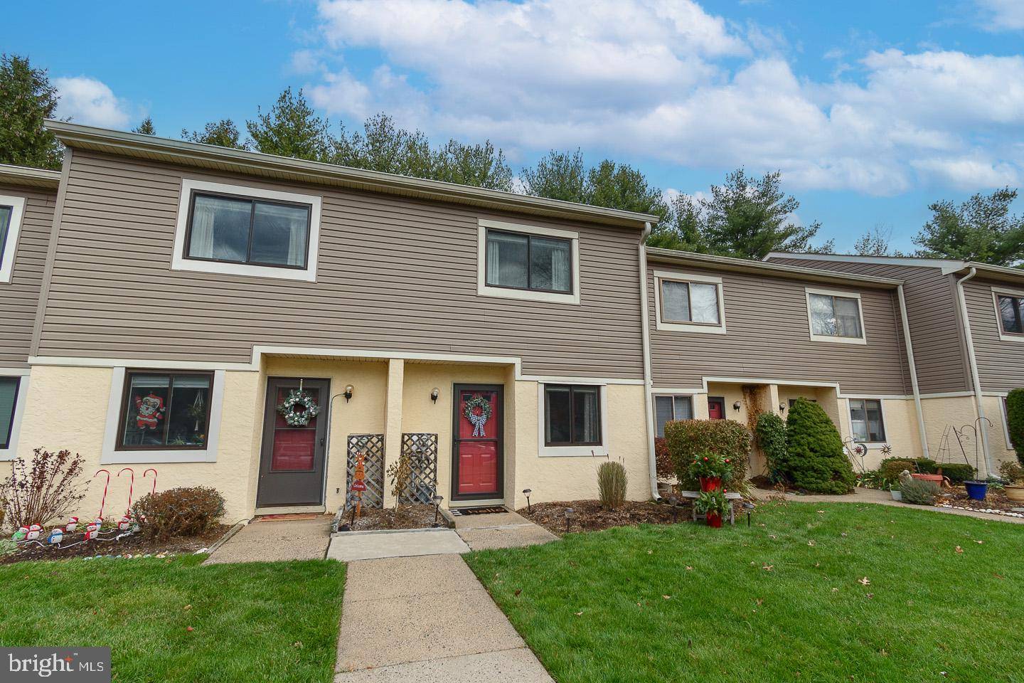 Horsham, PA 19044,57 EMBER LN