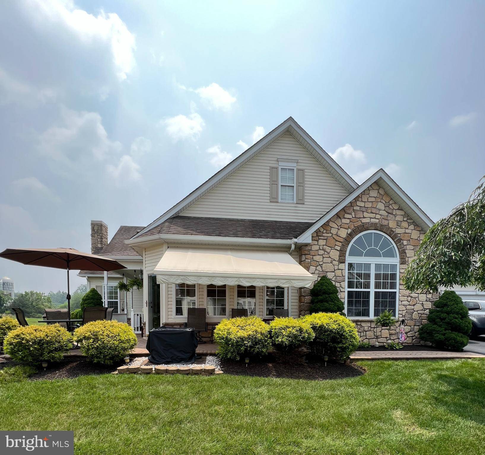 Pennsburg, PA 18073,1033 BURGUNDY CIR