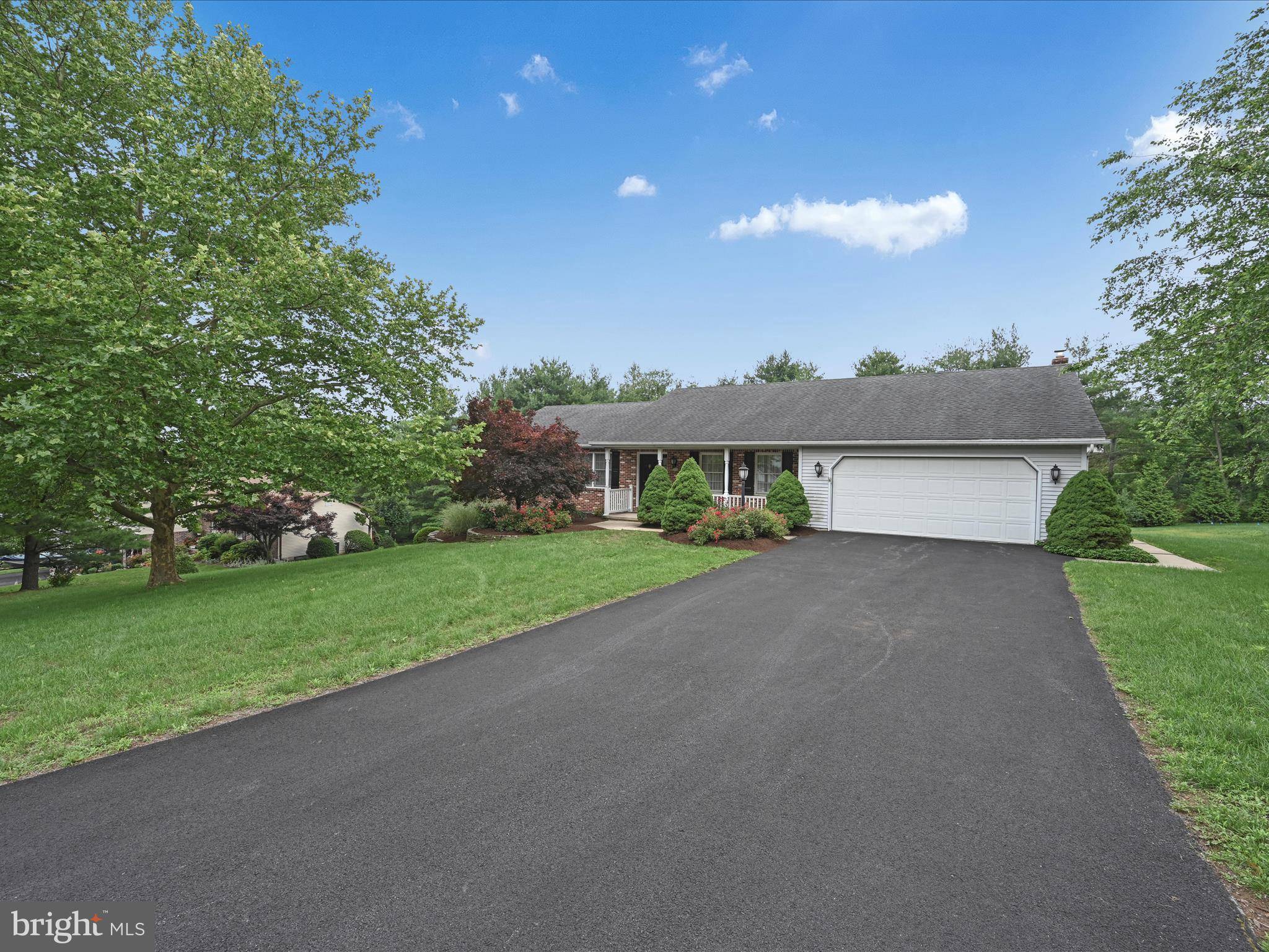 Orwigsburg, PA 17961,1755 OAK CT