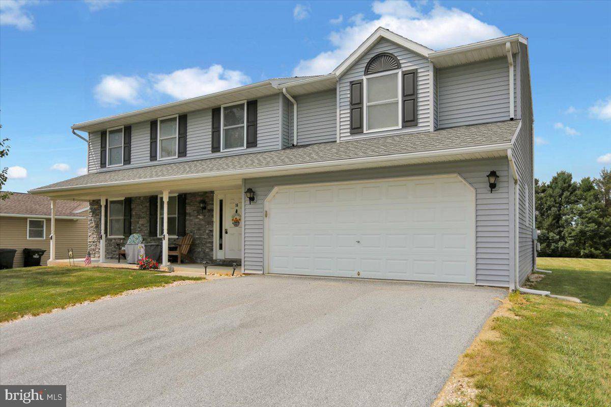 Newmanstown, PA 17073,16 MEADOW DR