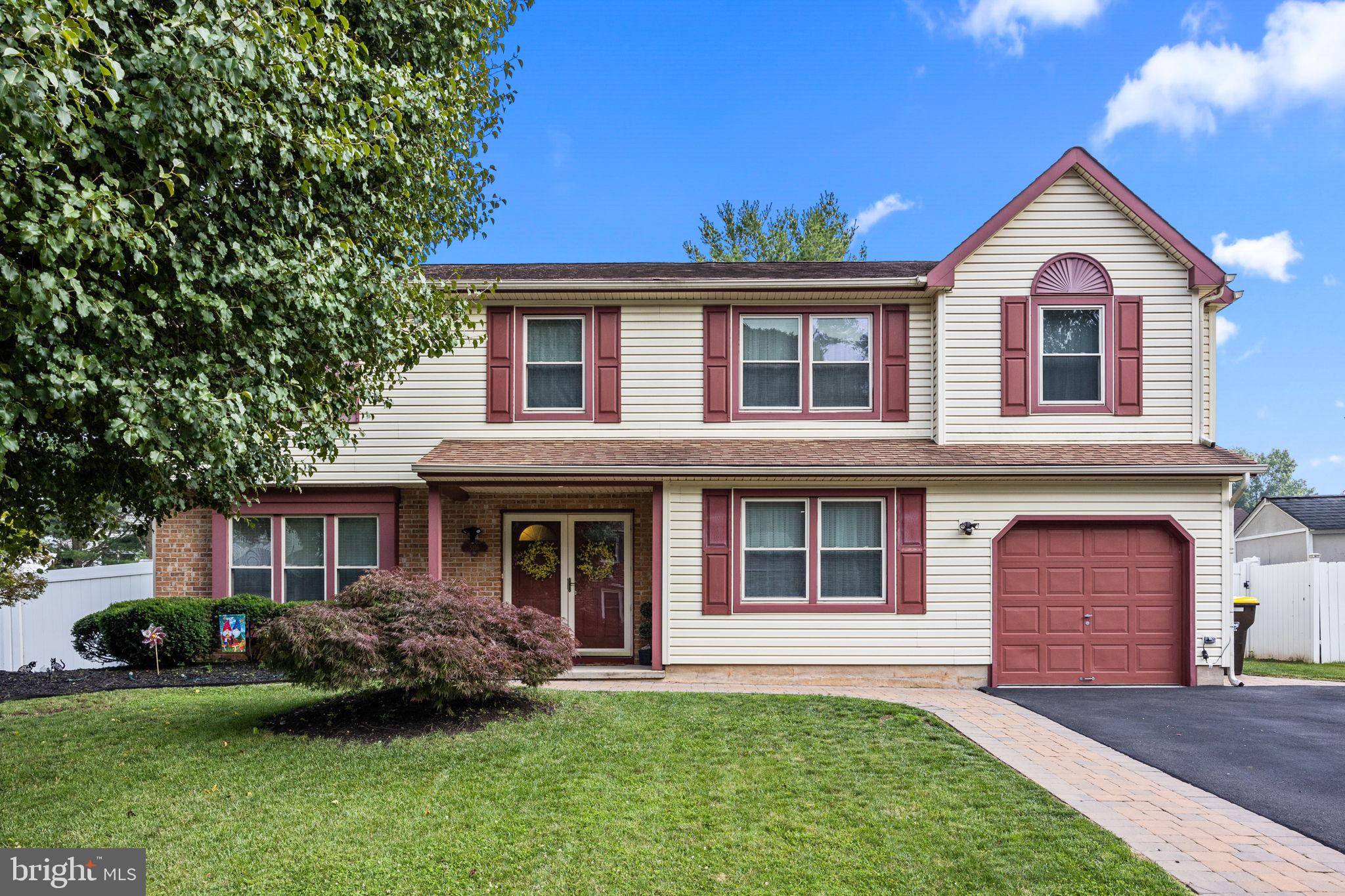 Bensalem, PA 19020,5156 MERGANSER WAY