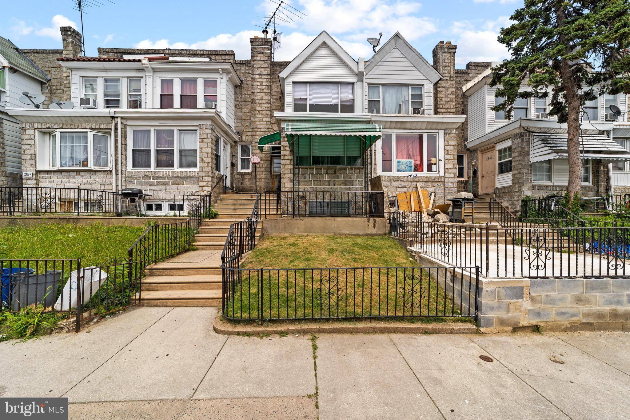 Philadelphia, PA 19142,2641 S 64TH ST