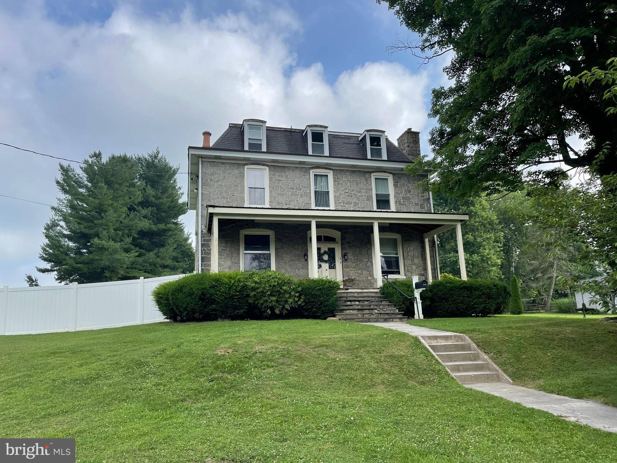 West Grove, PA 19390,173 W EVERGREEN ST