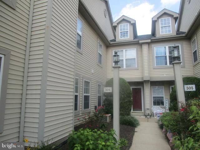 Warminster, PA 18974,504 JULIAN DR W #376