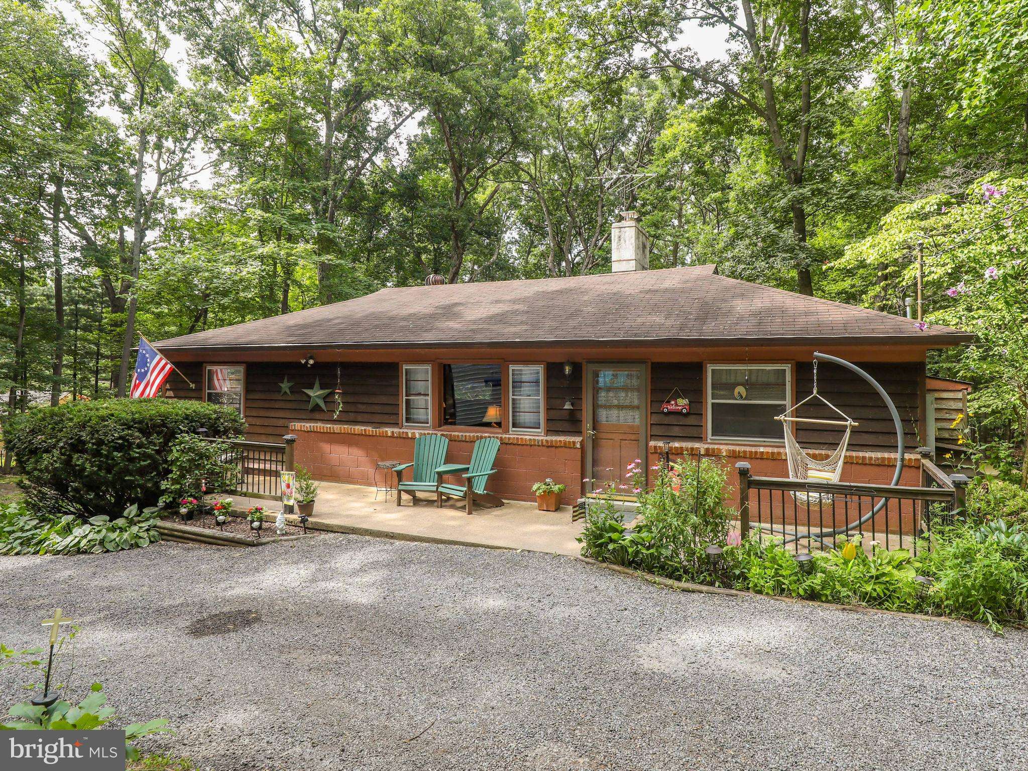 Bluemont, VA 20135,159 HICKORY LN