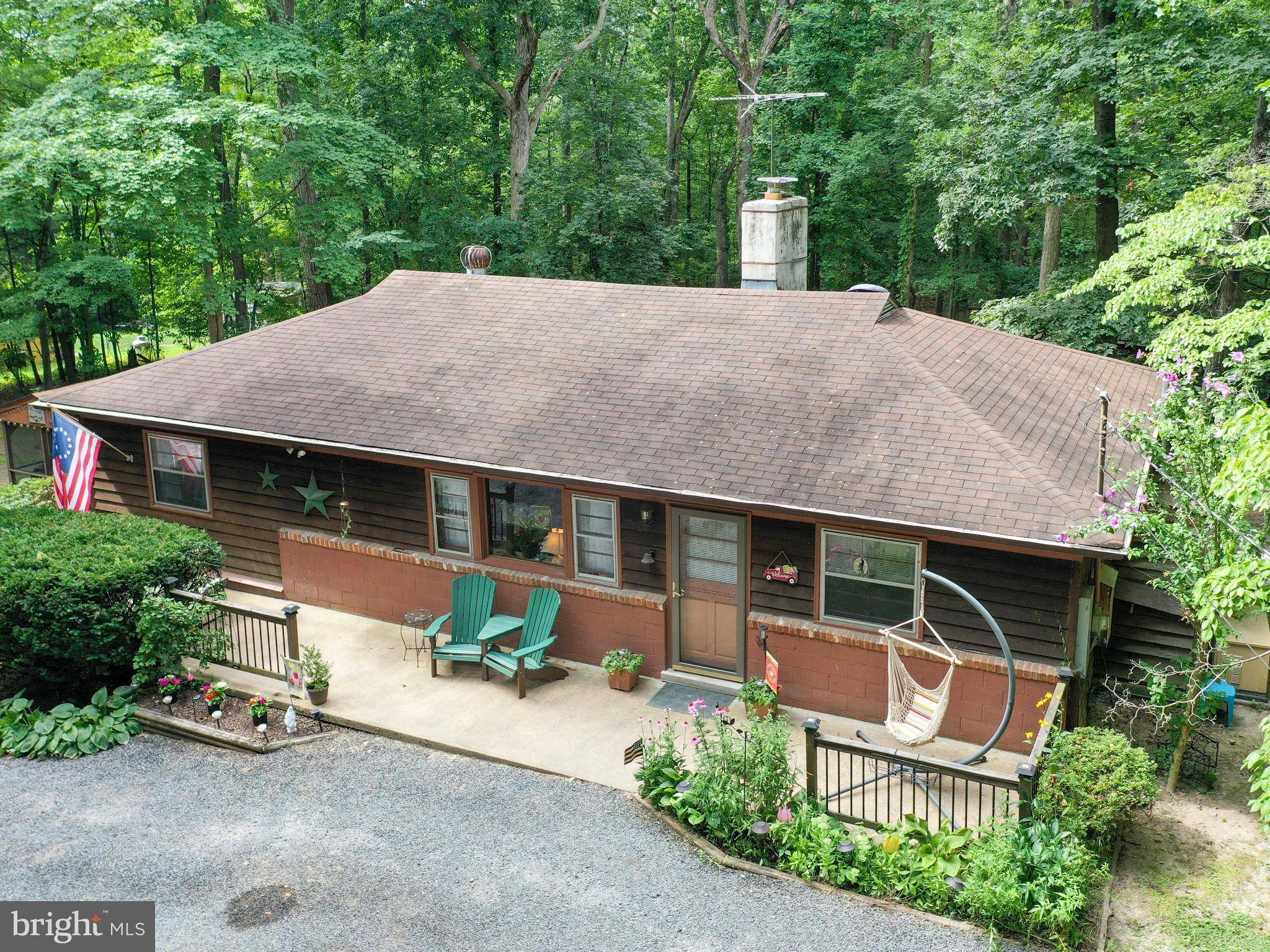 Bluemont, VA 20135,159 HICKORY LN