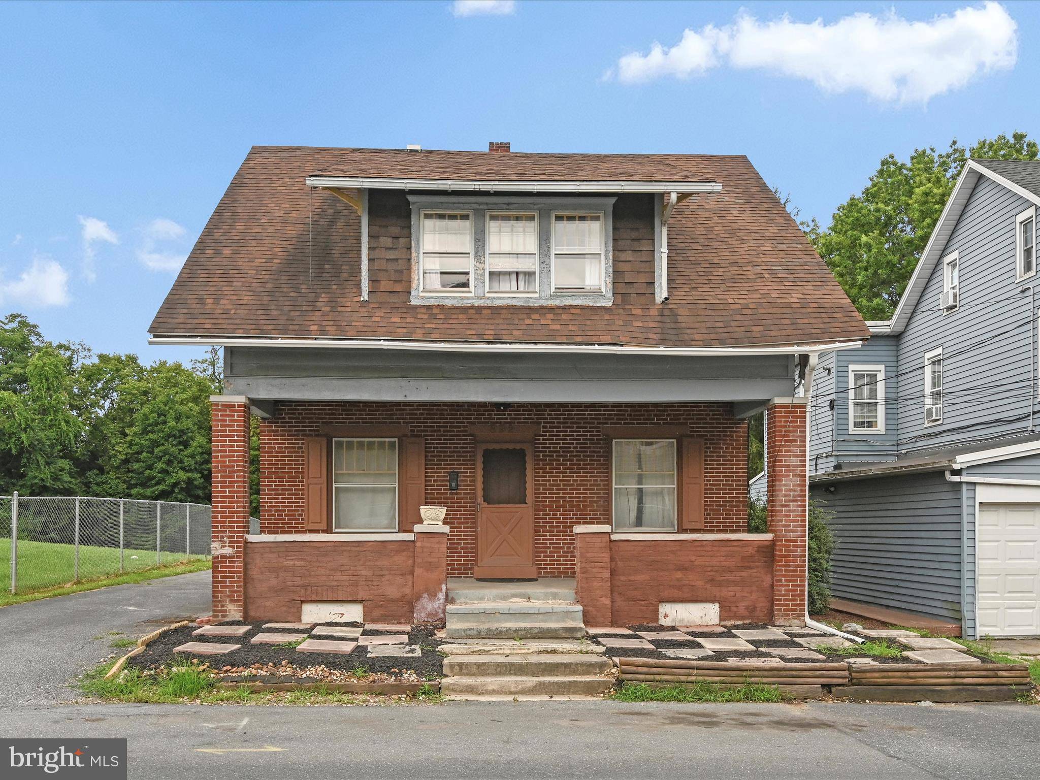 Harrisburg, PA 17113,892 HIGHLAND ST