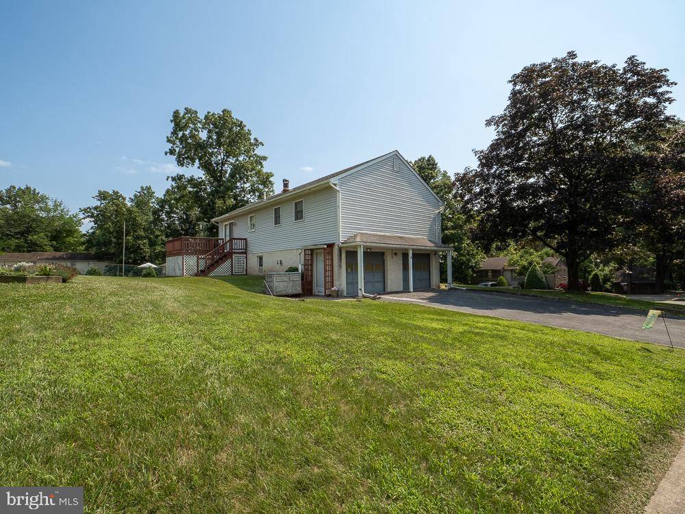 Douglassville, PA 19518,4 LILAC CT