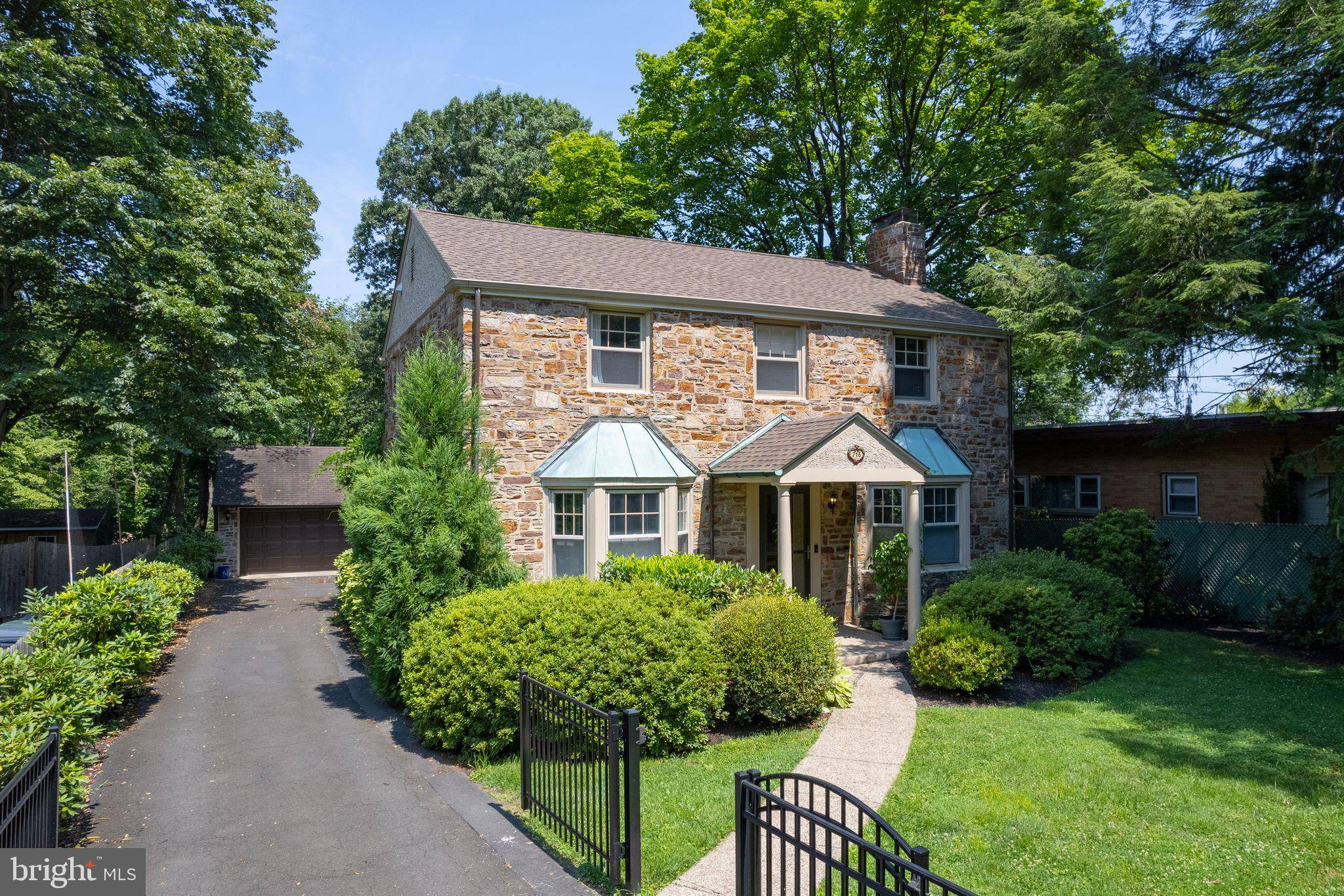 Jenkintown, PA 19046,718 RYDAL RD