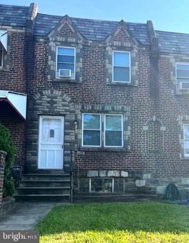 Philadelphia, PA 19120,614 FOULKROD ST