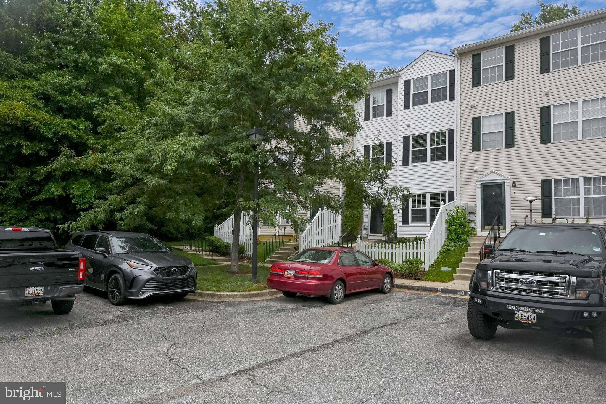 Annapolis, MD 21403,40-F AMBERSTONE CT