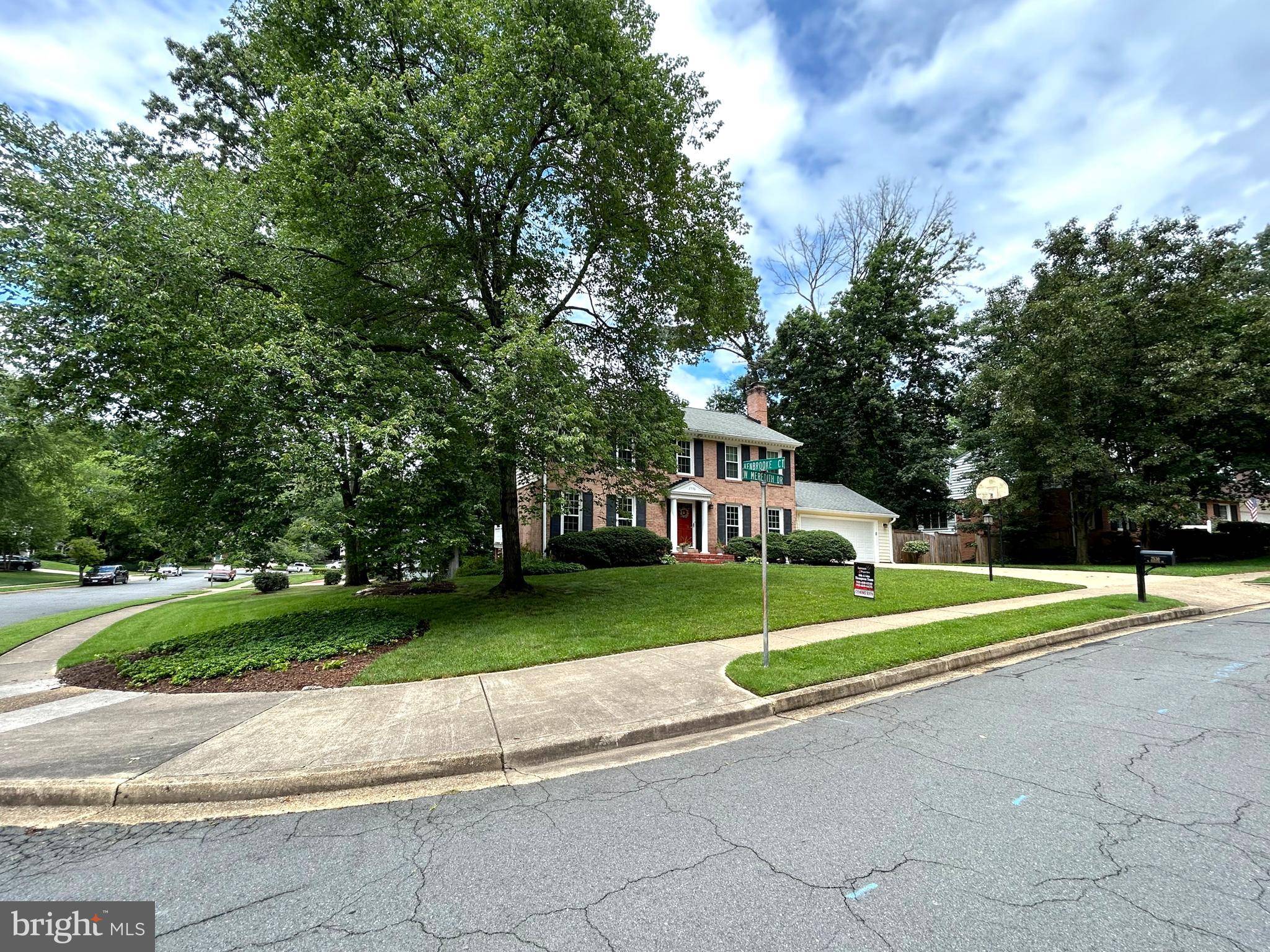 Vienna, VA 22181,2536 W MEREDITH DR