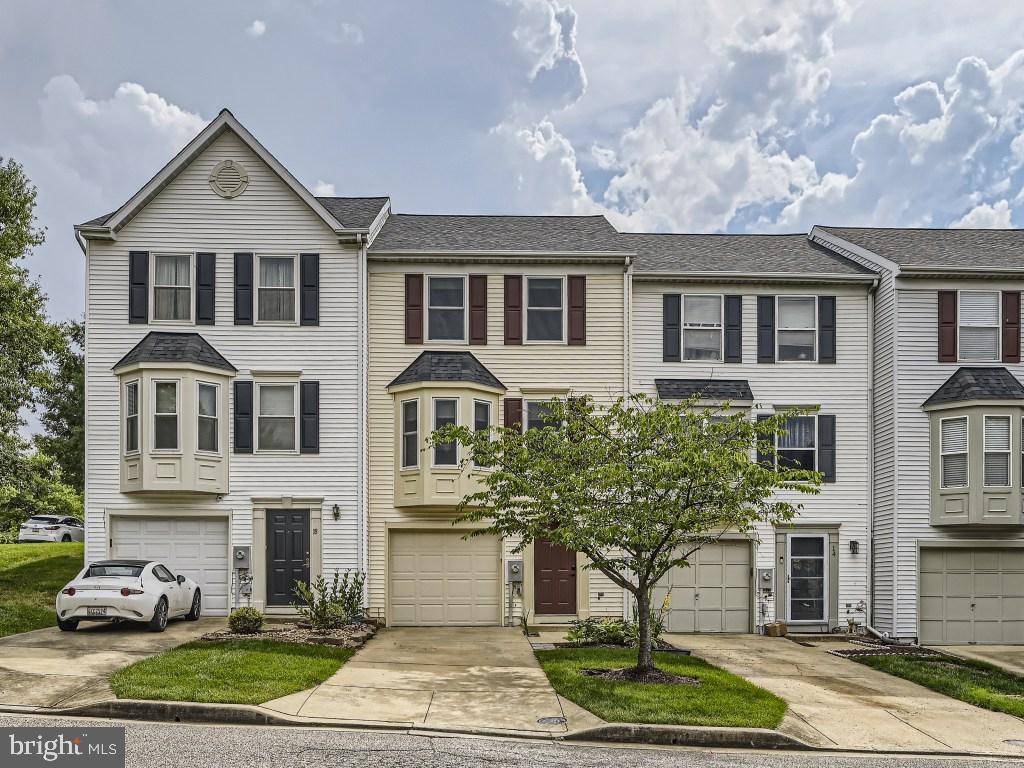 Halethorpe, MD 21227,16 LANHILL CT #16