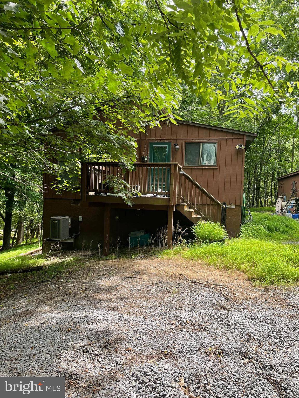 Hedgesville, WV 25427,331 WALDEN RD