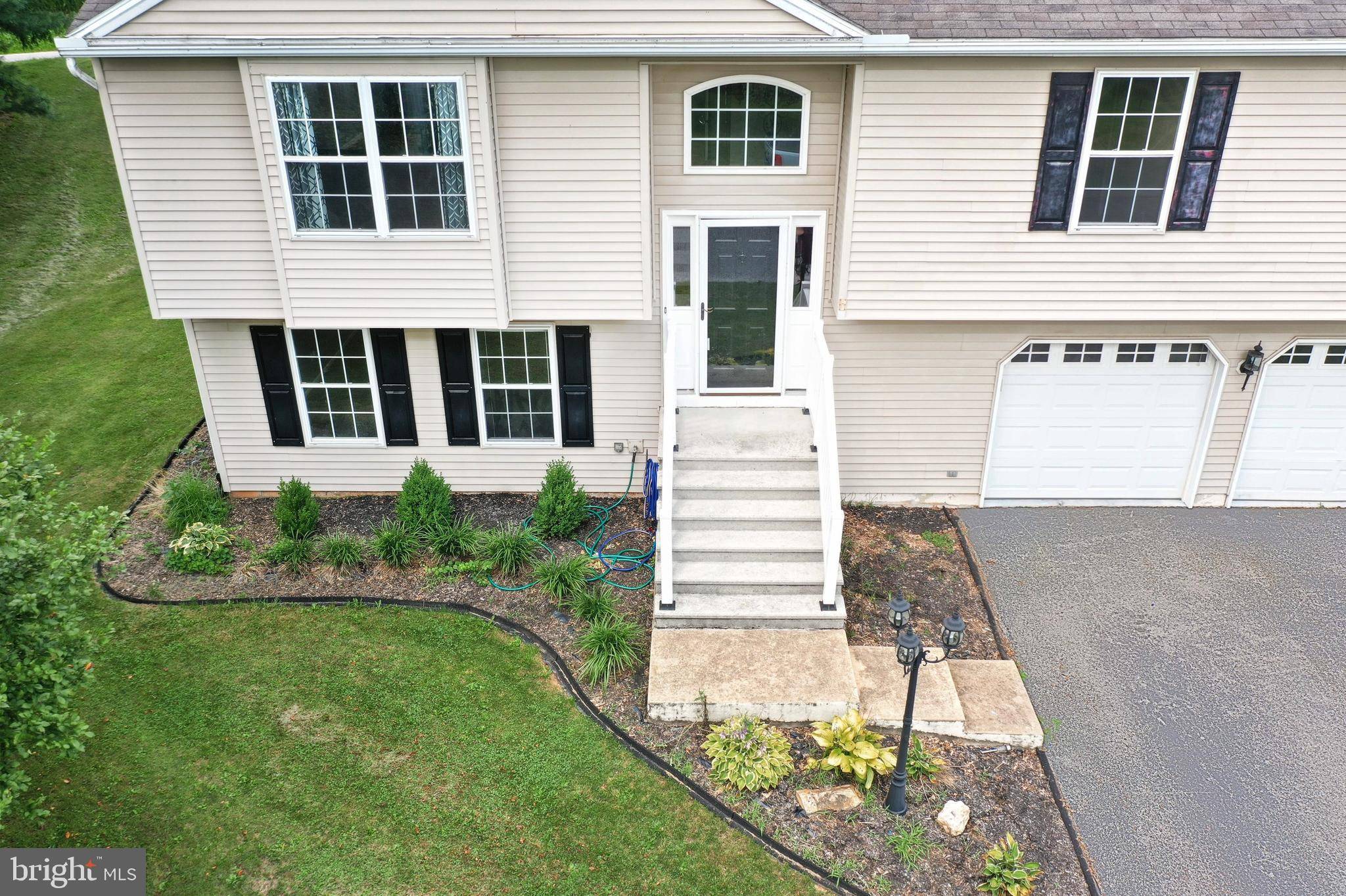 Felton, PA 17322,360 PINE VALLEY DR