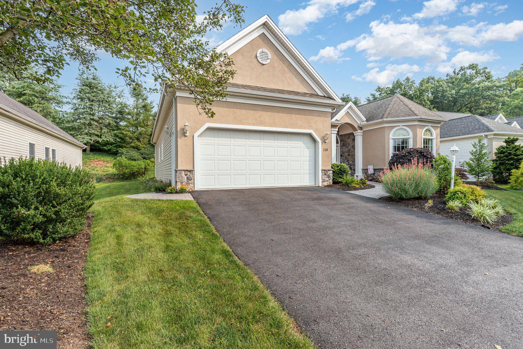 Mechanicsburg, PA 17055,110 STANDLAKE WAY