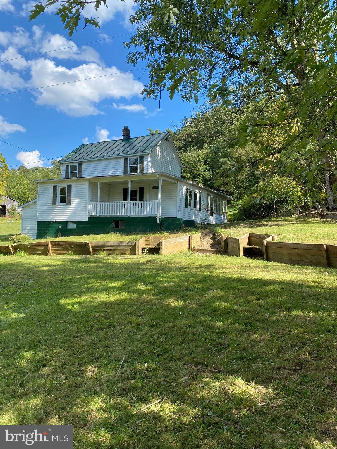 Rileyville, VA 22650,451 STEEP HOLLOW LN