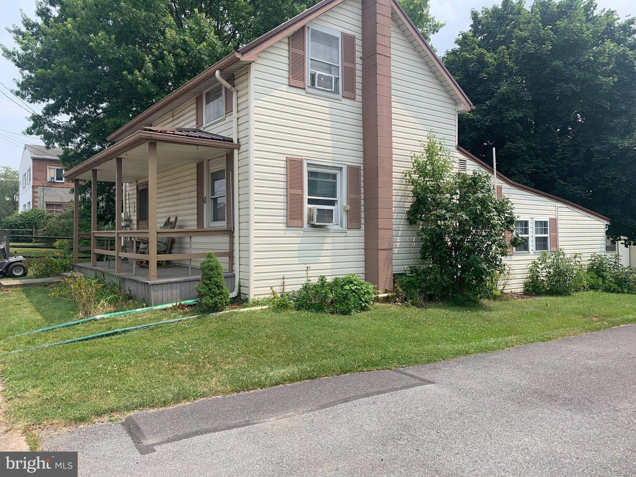 Greencastle, PA 17225,5508 BUCHANAN TRAIL WEST W