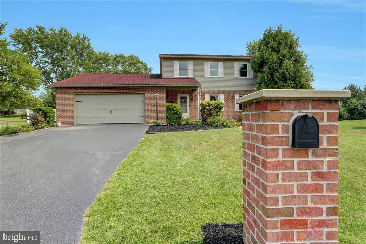 Chambersburg, PA 17202,938 BARD DRIVE #24