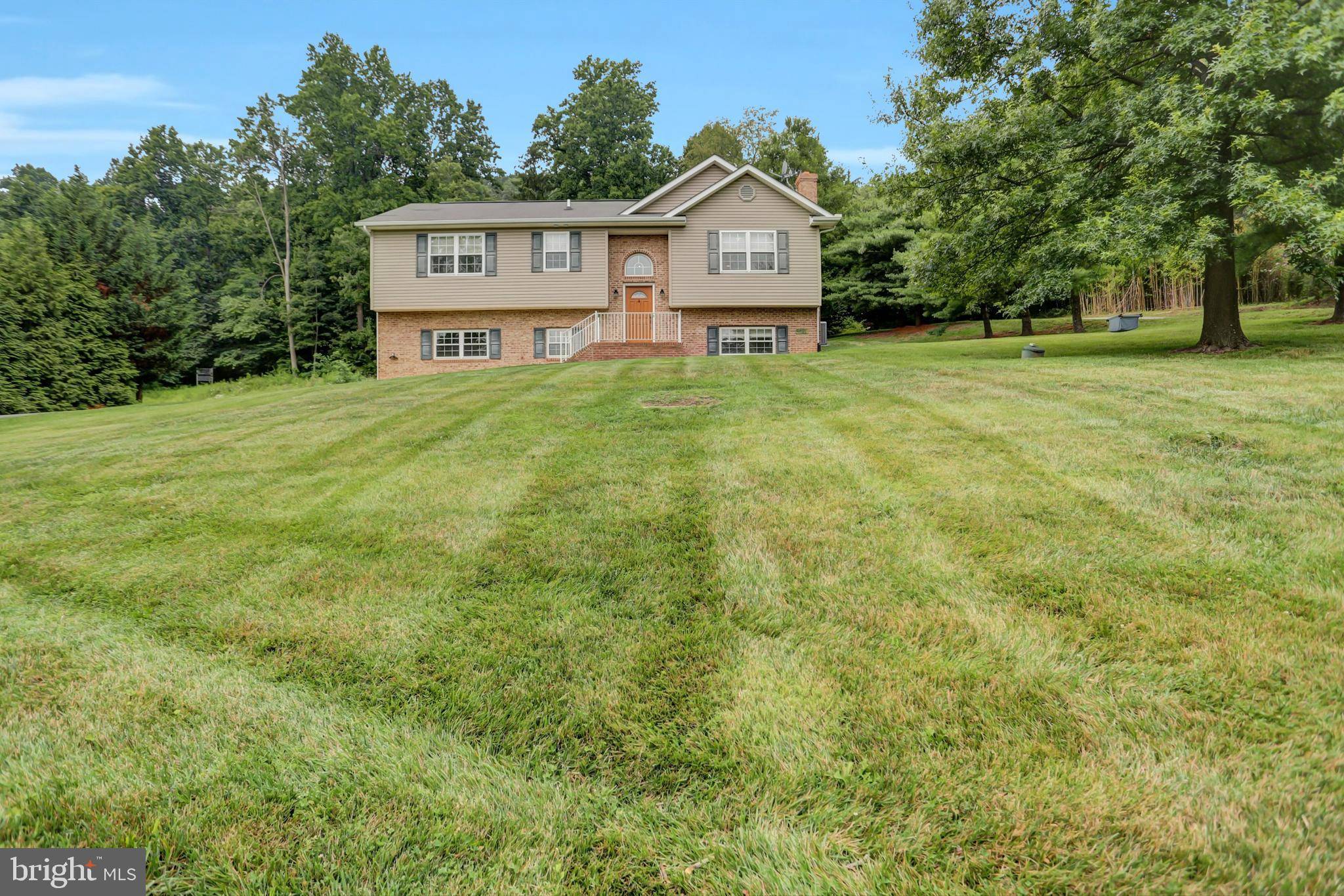 Mercersburg, PA 17236,10833 KNOB ROAD #2