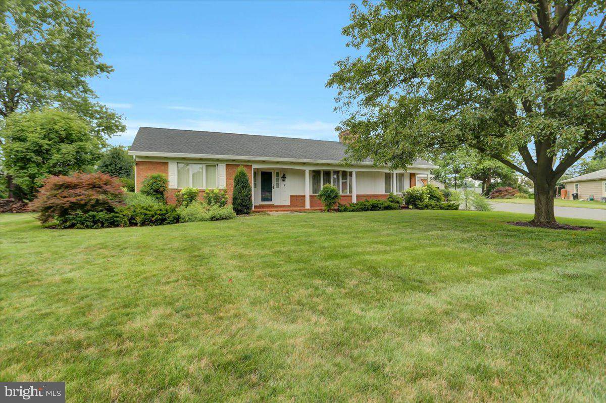 Greencastle, PA 17225,538 MEADOWVIEW CIRCLE