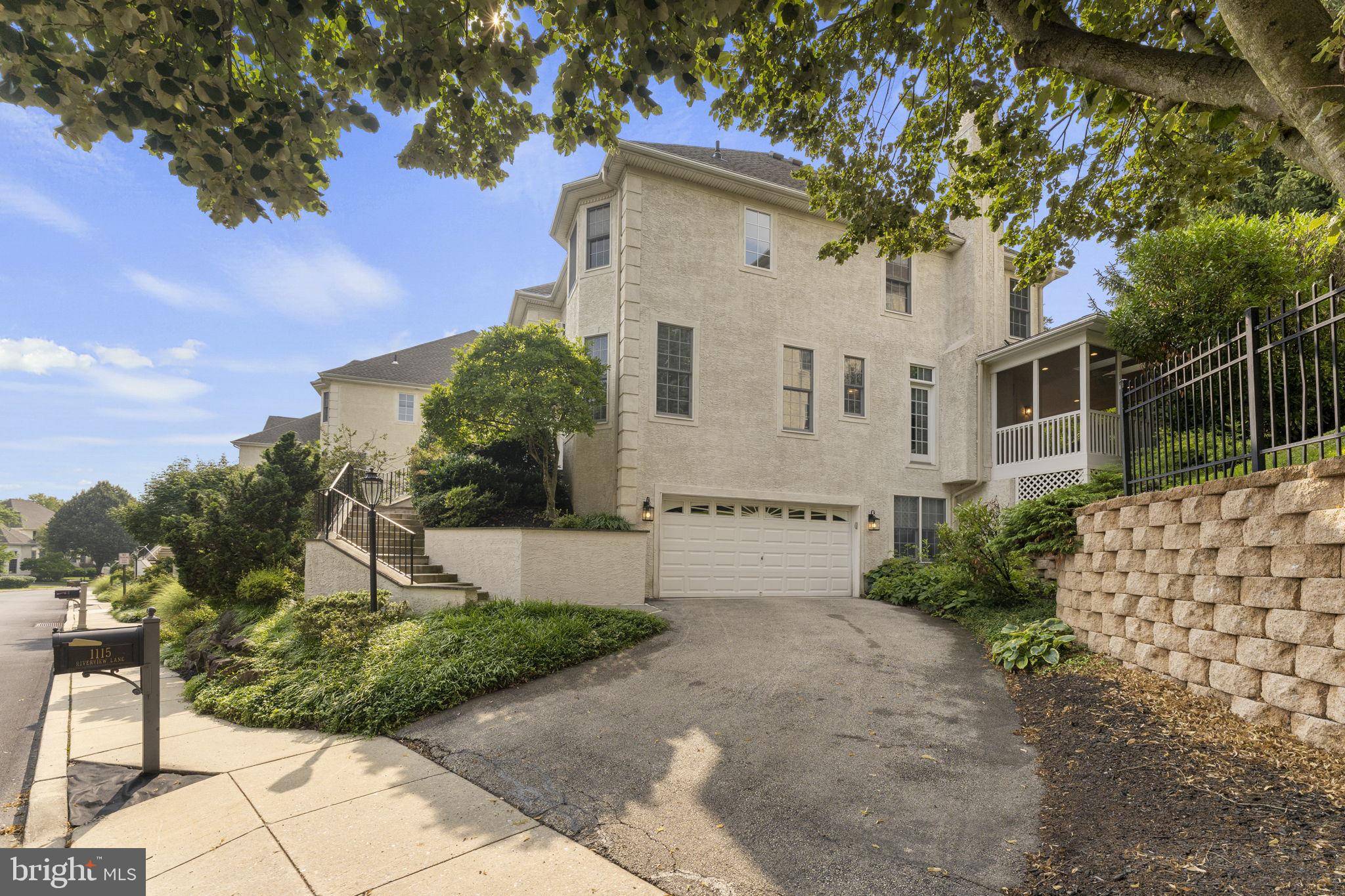 West Conshohocken, PA 19428,1115 RIVERVIEW LN