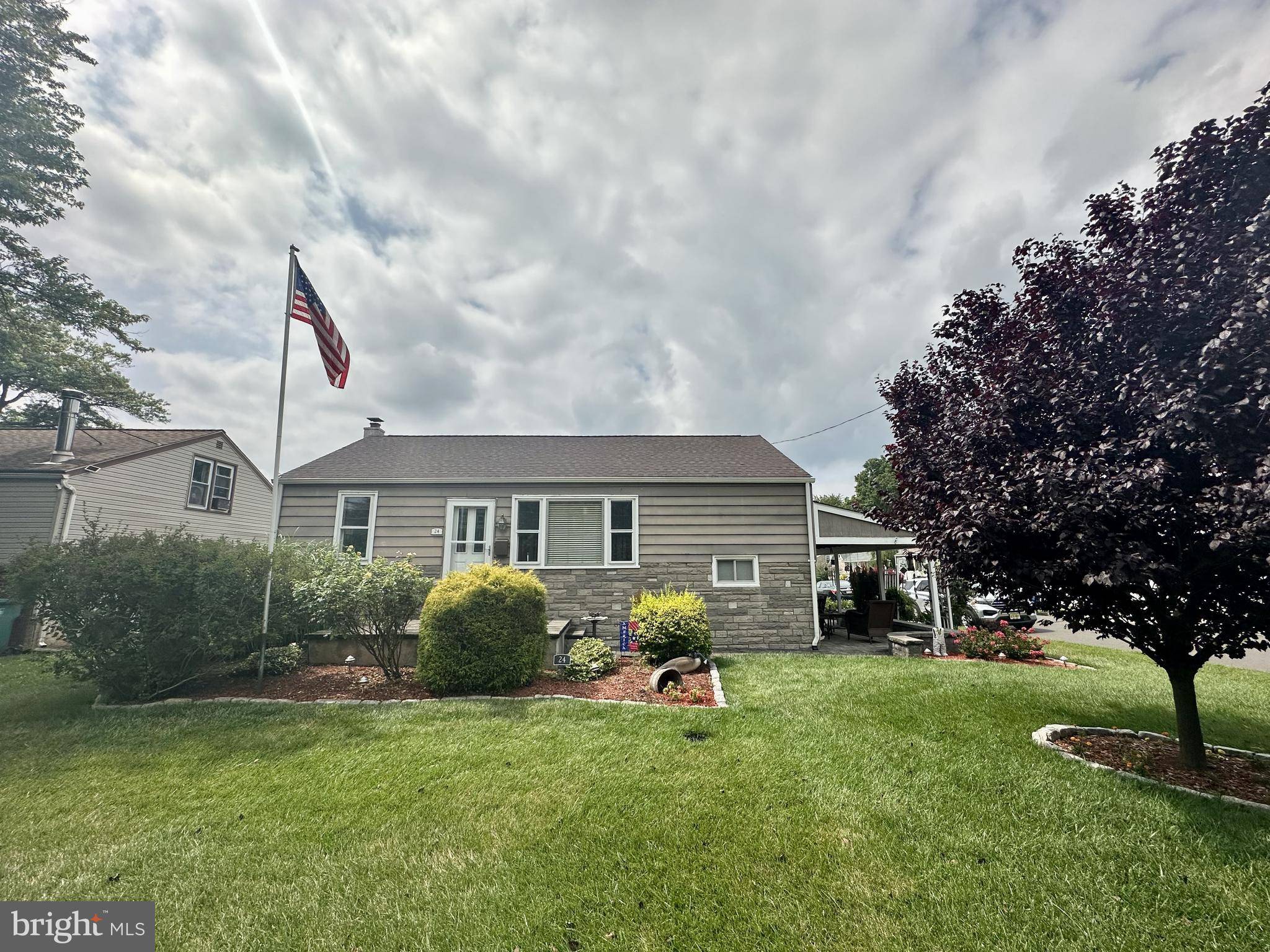 Levittown, PA 19057,24 MILL CREEK RD