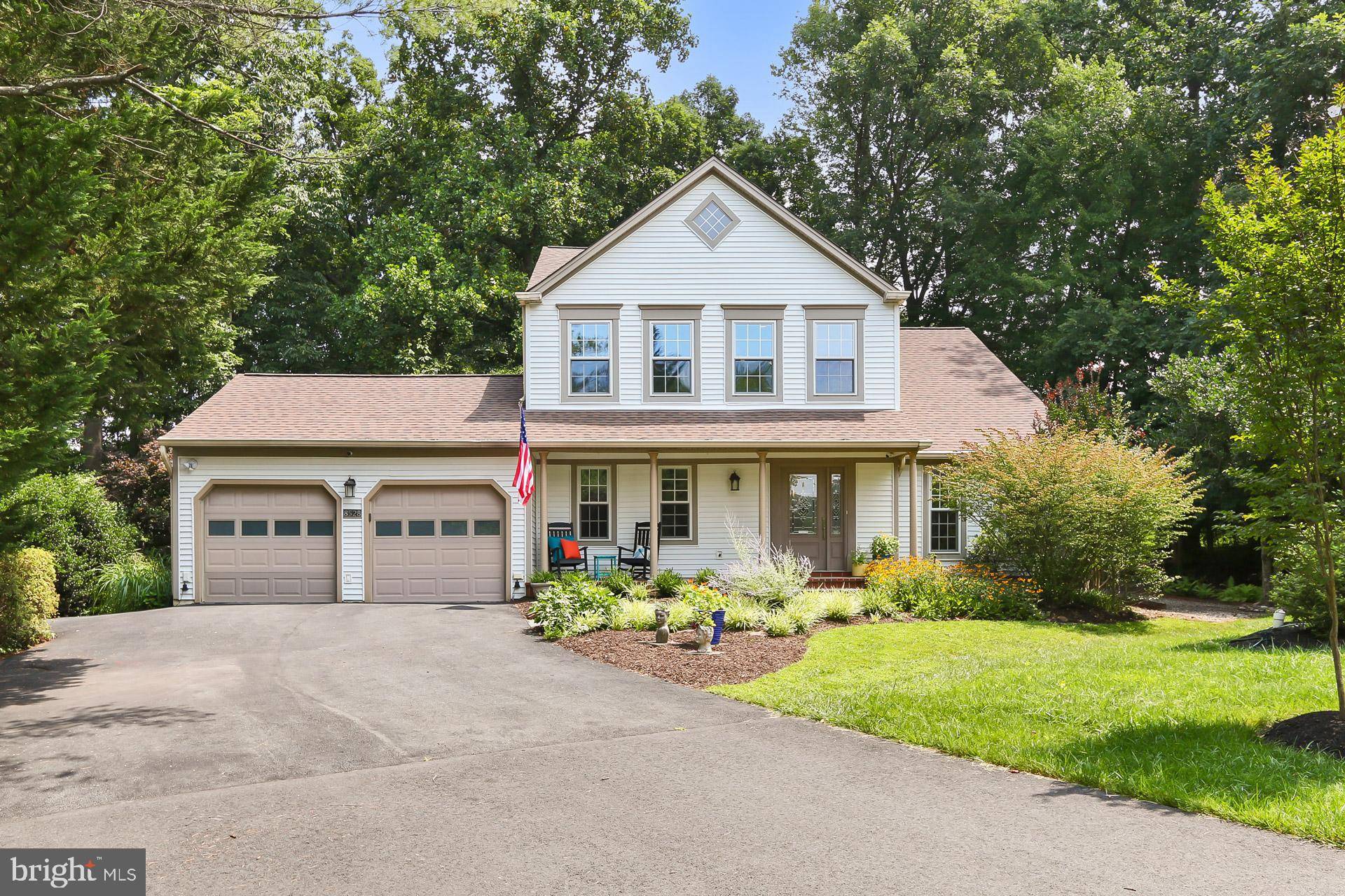 Vienna, VA 22182,8528 W OAK PL