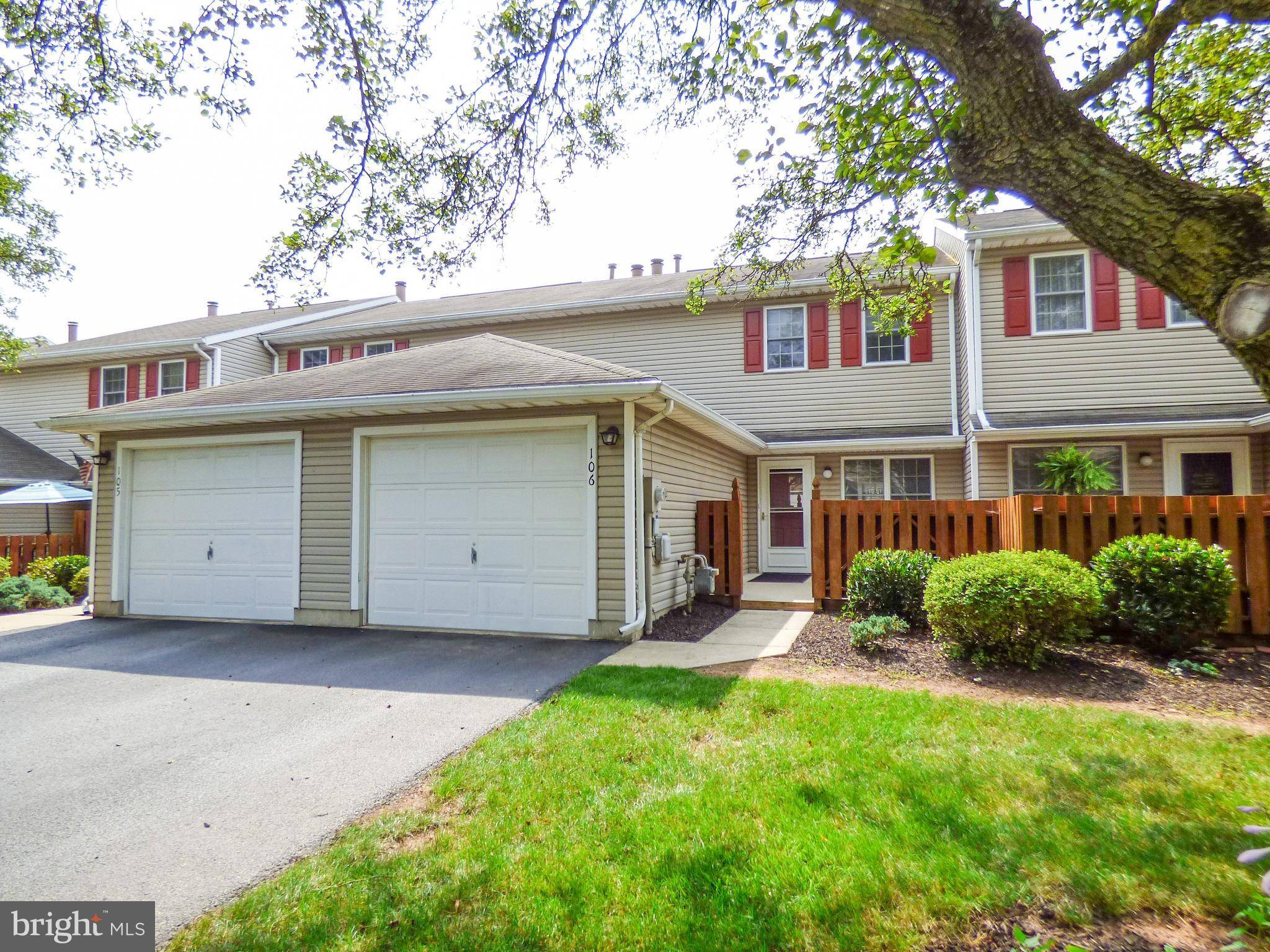 York, PA 17408,106 PINE CT