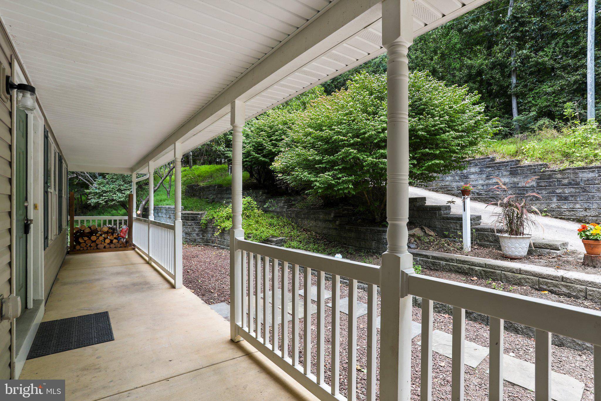 Harpers Ferry, WV 25425,157 OAKRIDGE DR