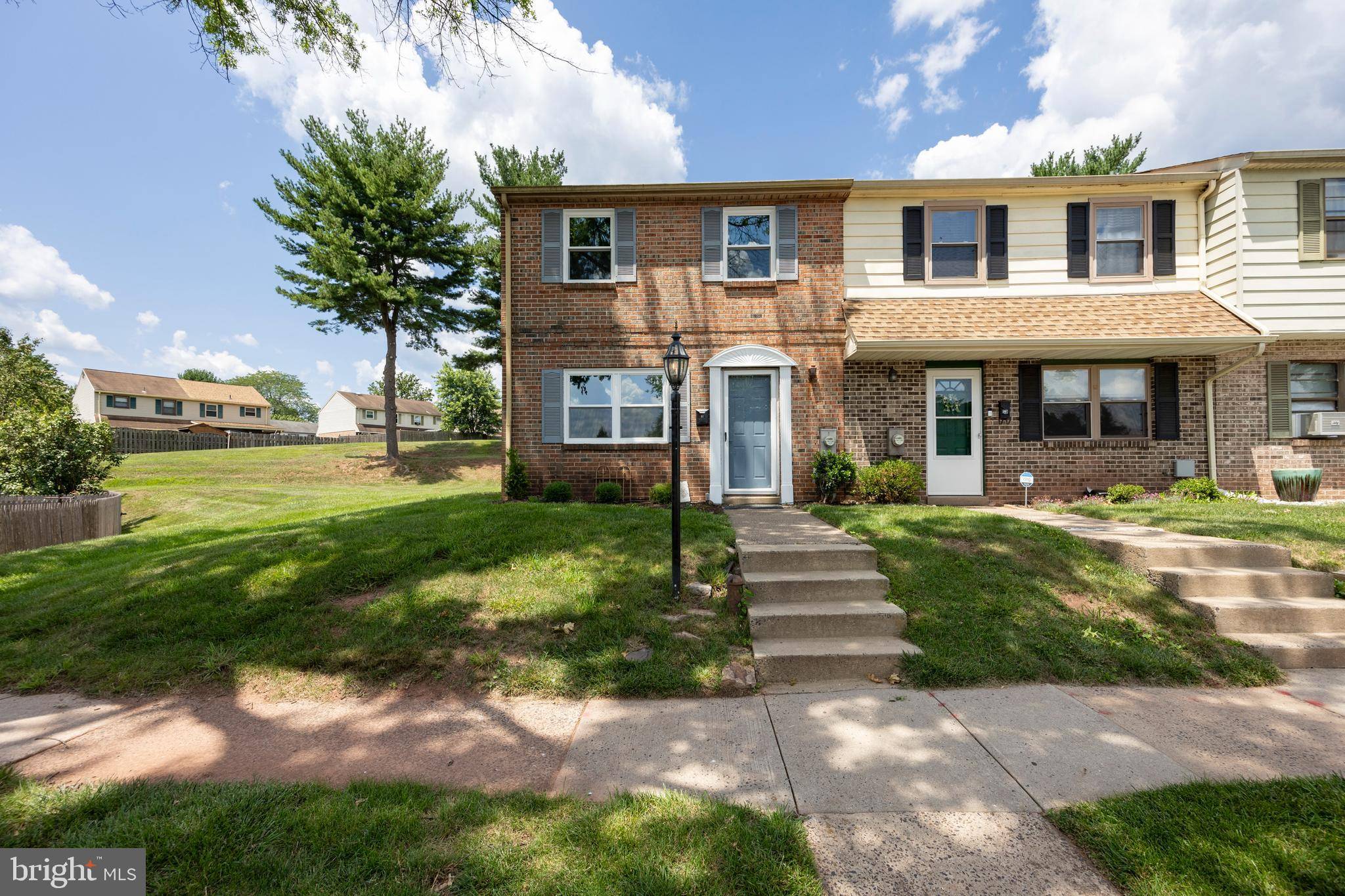 Royersford, PA 19468,57 ORCHARD CT