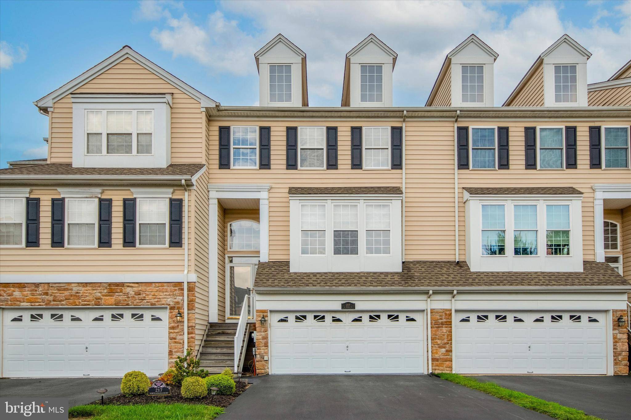 Glen Mills, PA 19342,217 N AZALEA CT