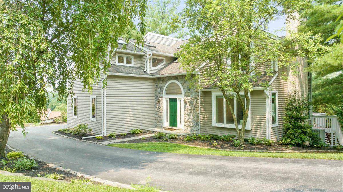 Newtown Square, PA 19073,2 HICKORY RUN