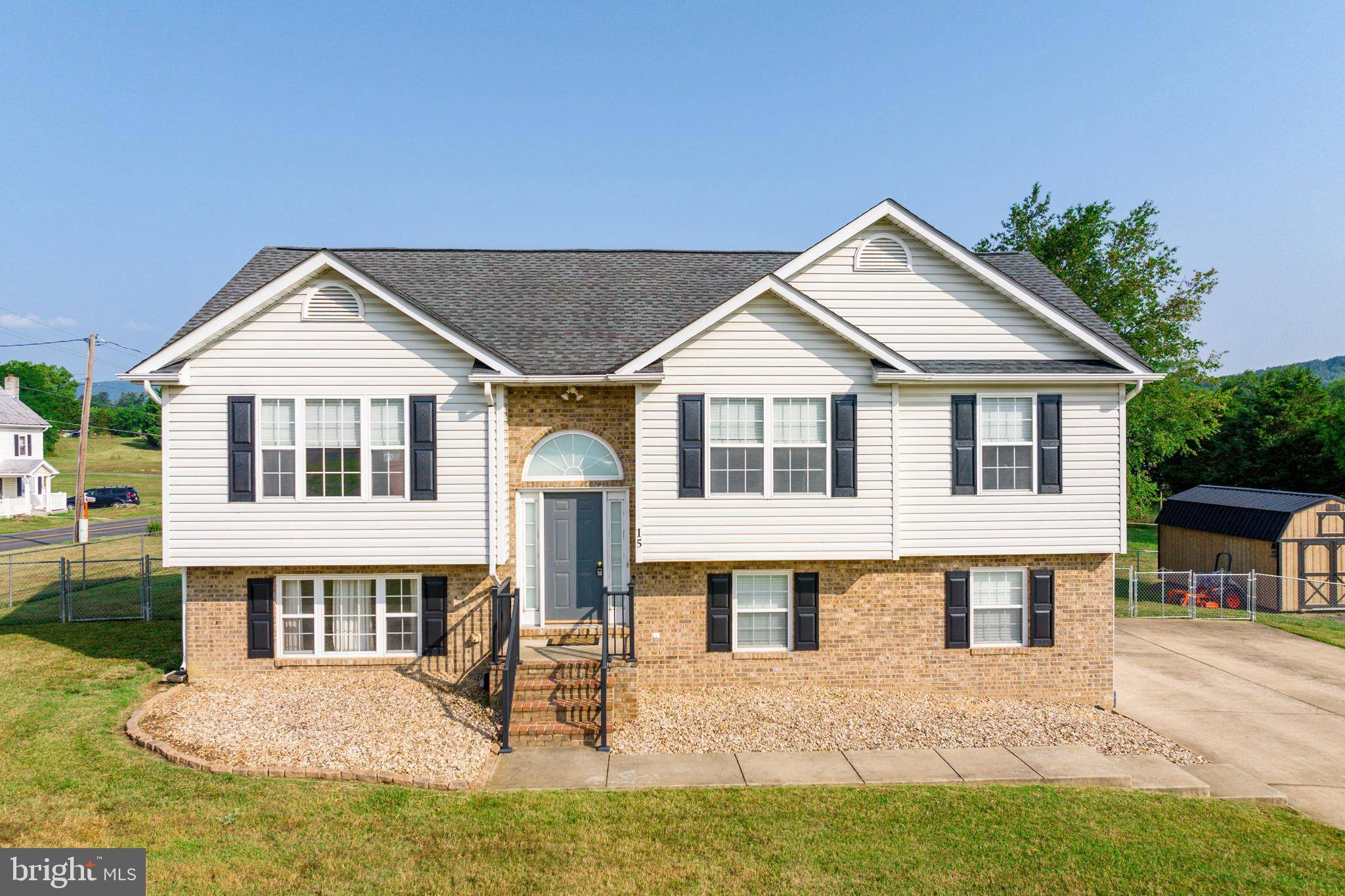 Toms Brook, VA 22660,15 FRIENDSHIP CT