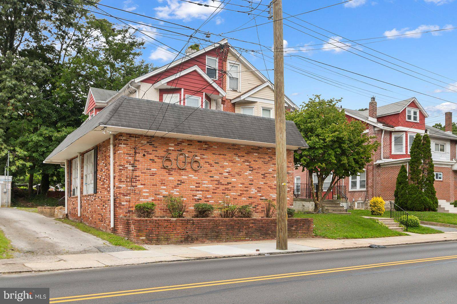 Collingdale, PA 19023,606 CLIFTON AVE