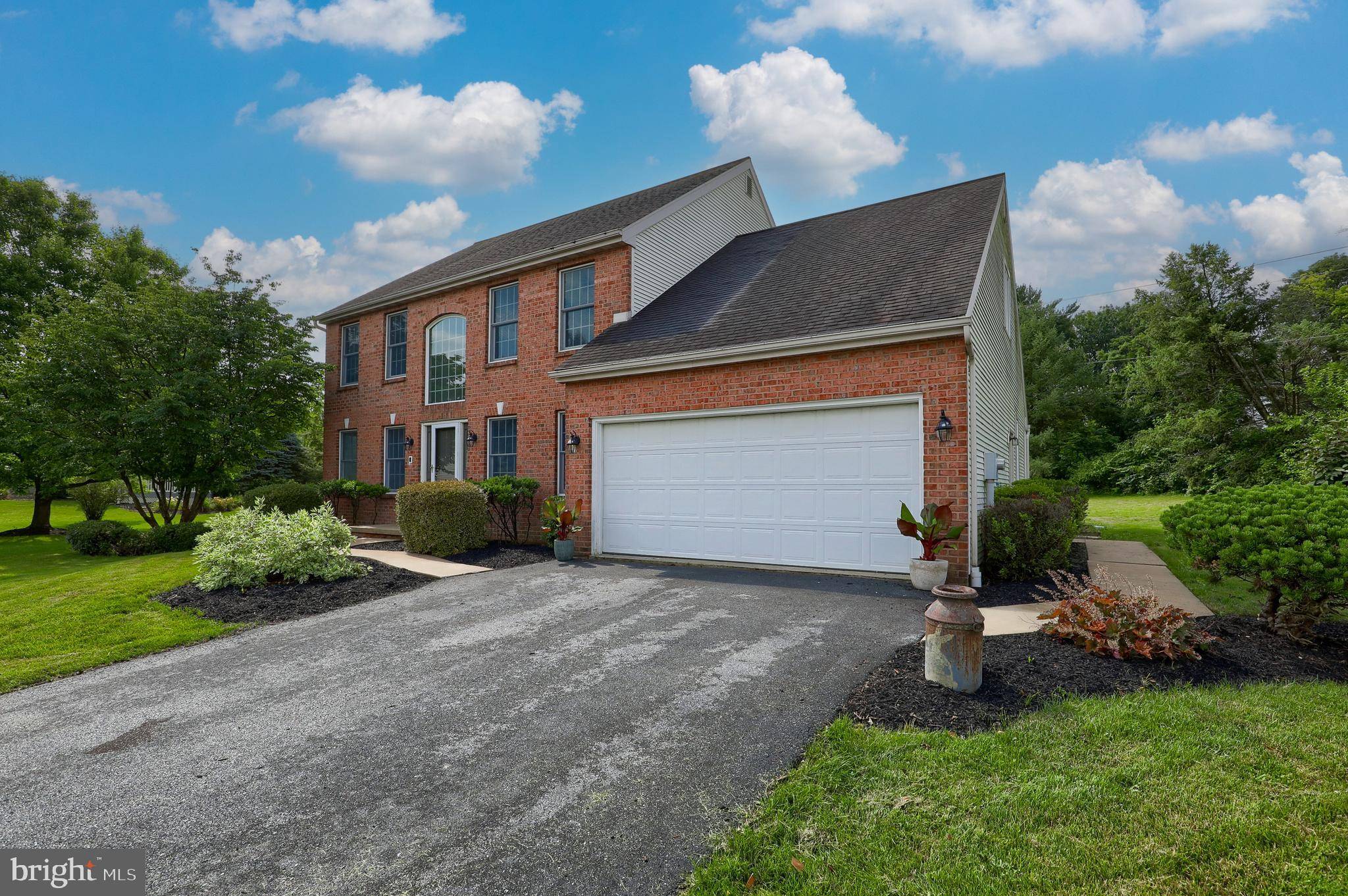 Lebanon, PA 17042,102 STONE HEDGE CT