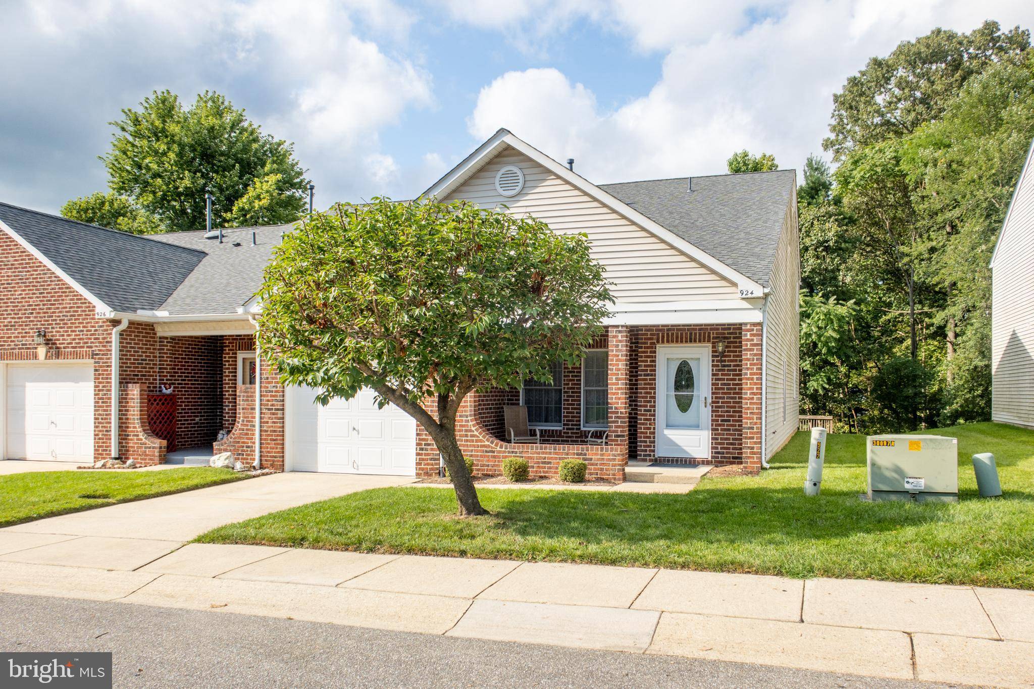 Annapolis, MD 21401,924 PERRY LANDING CT