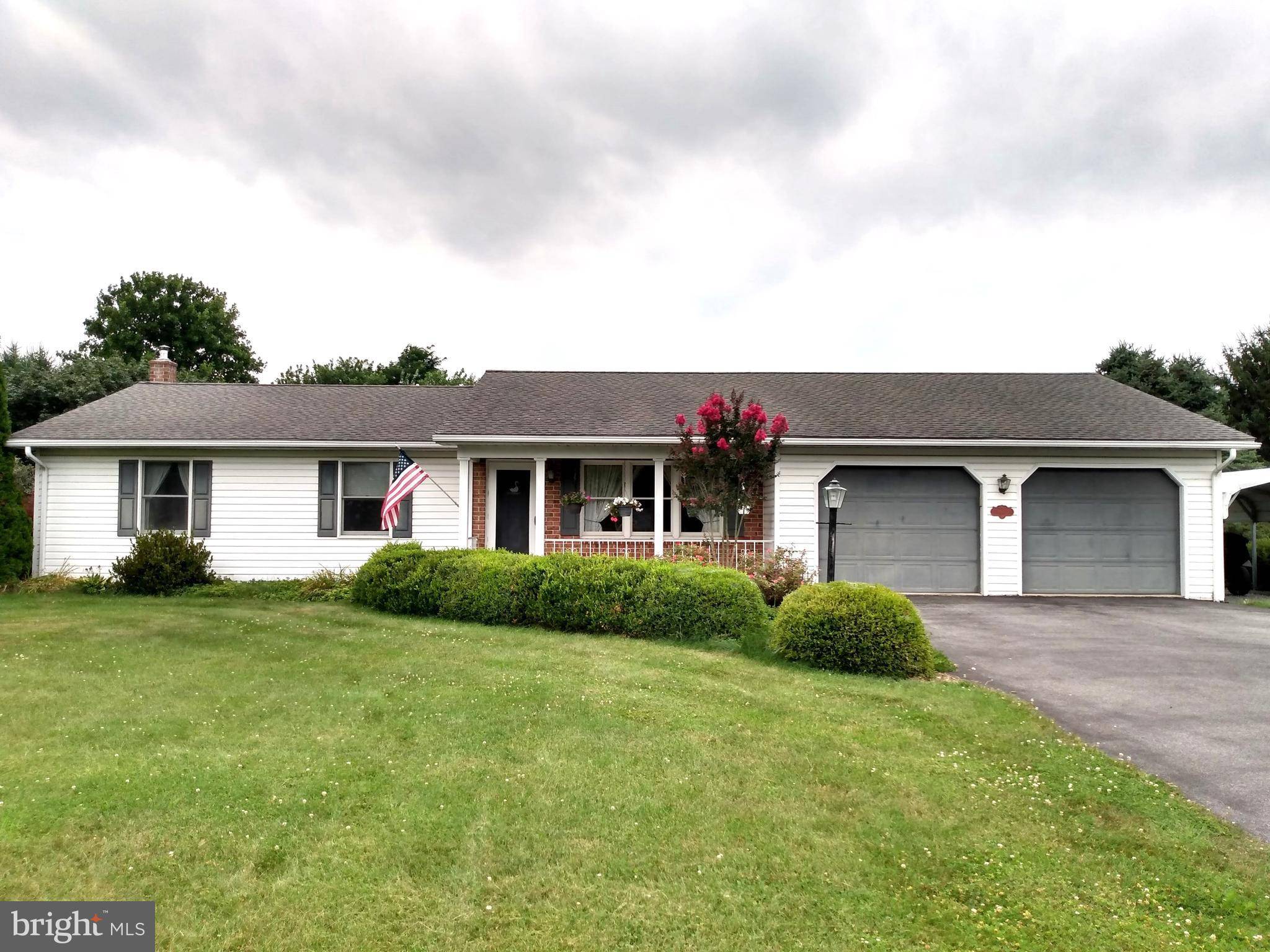 Shippensburg, PA 17257,7075 OLDE SCOTLAND ROAD