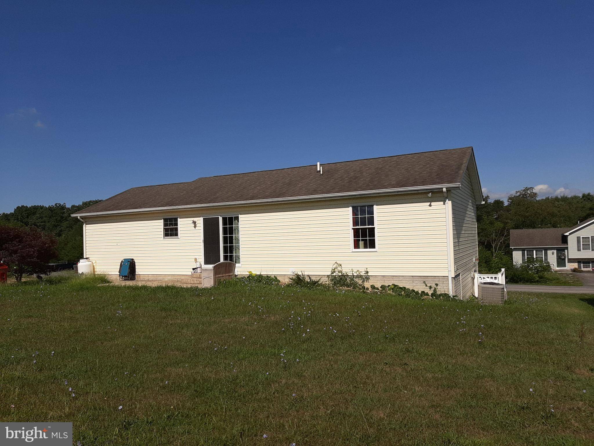 Inwood, WV 25428,123 GUM TREE DR