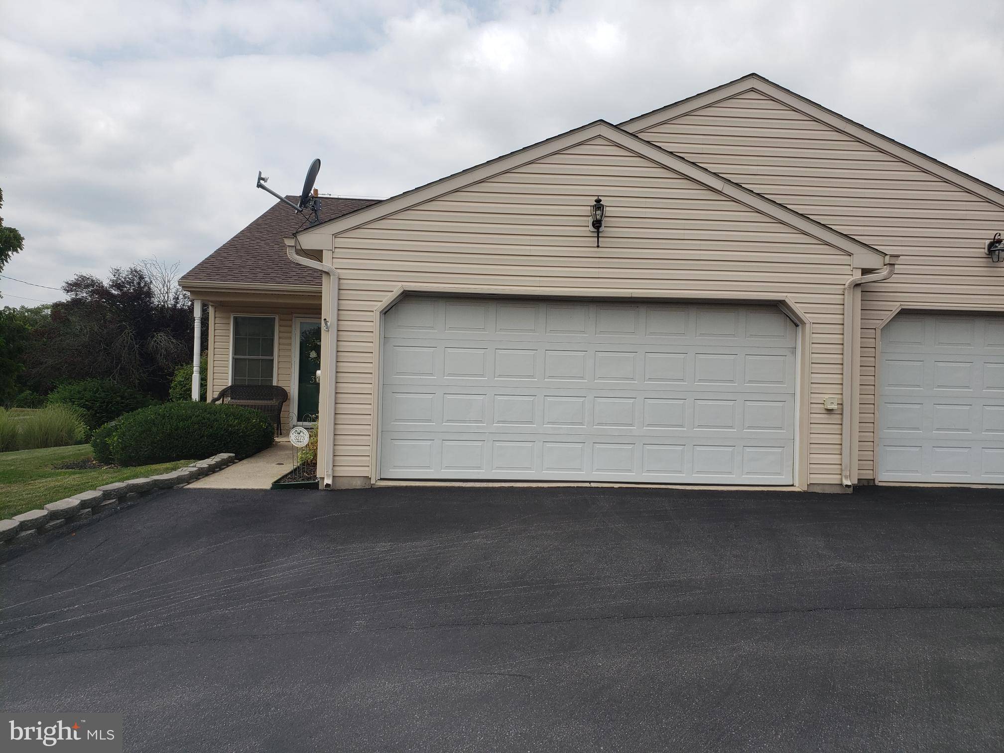 Dover, PA 17315,3273 HARMONY ROSE CT