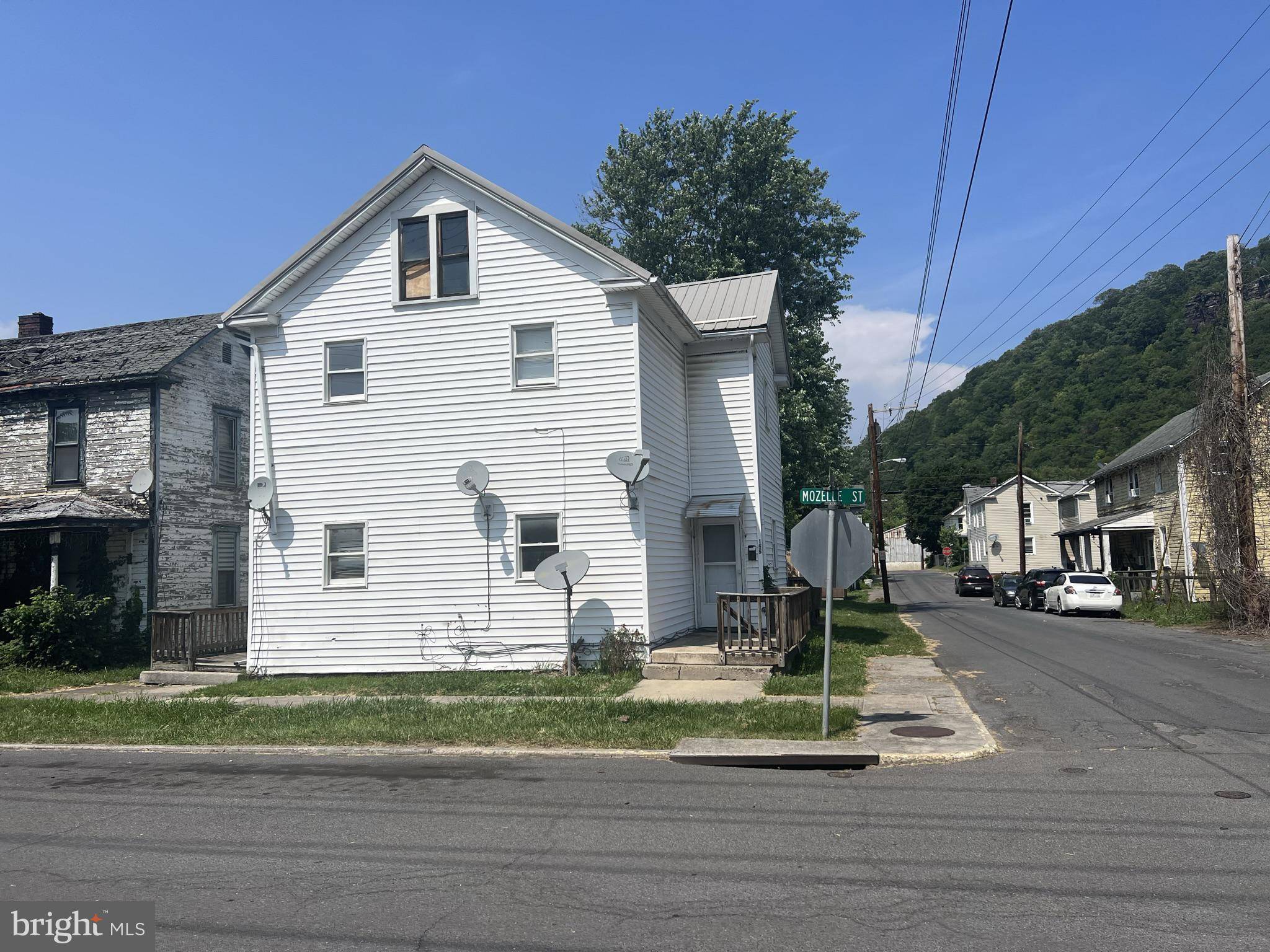 Keyser, WV 26726,153 - 155 MOZELLE ST